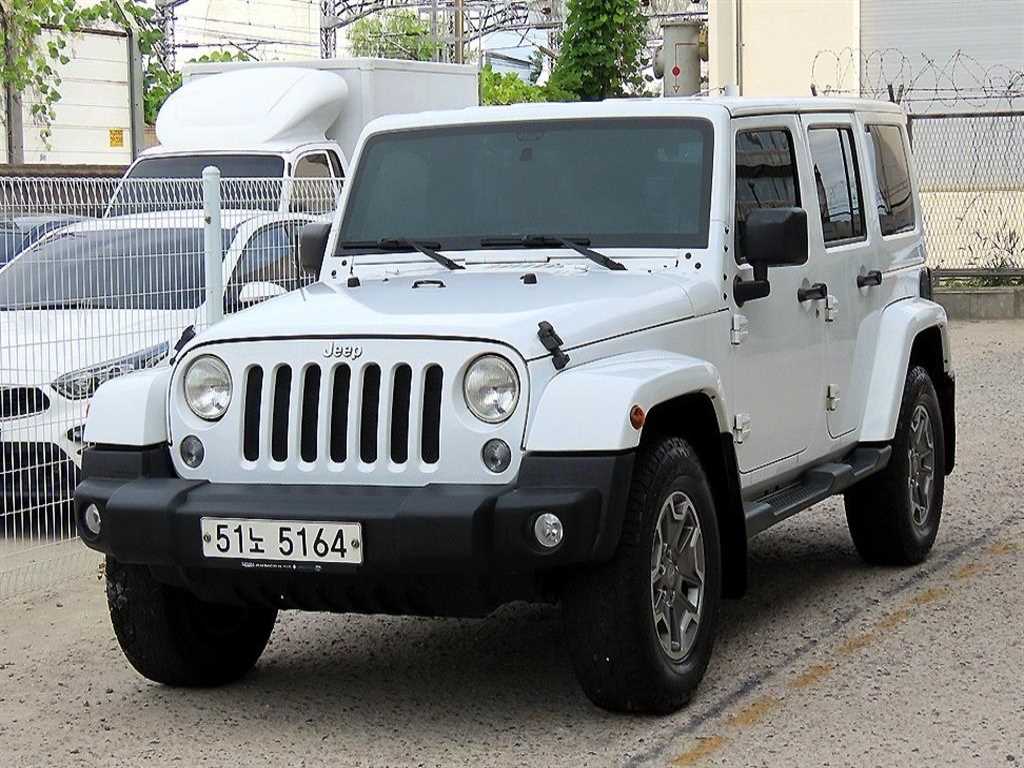 JEEP WRANGLER photo 2
