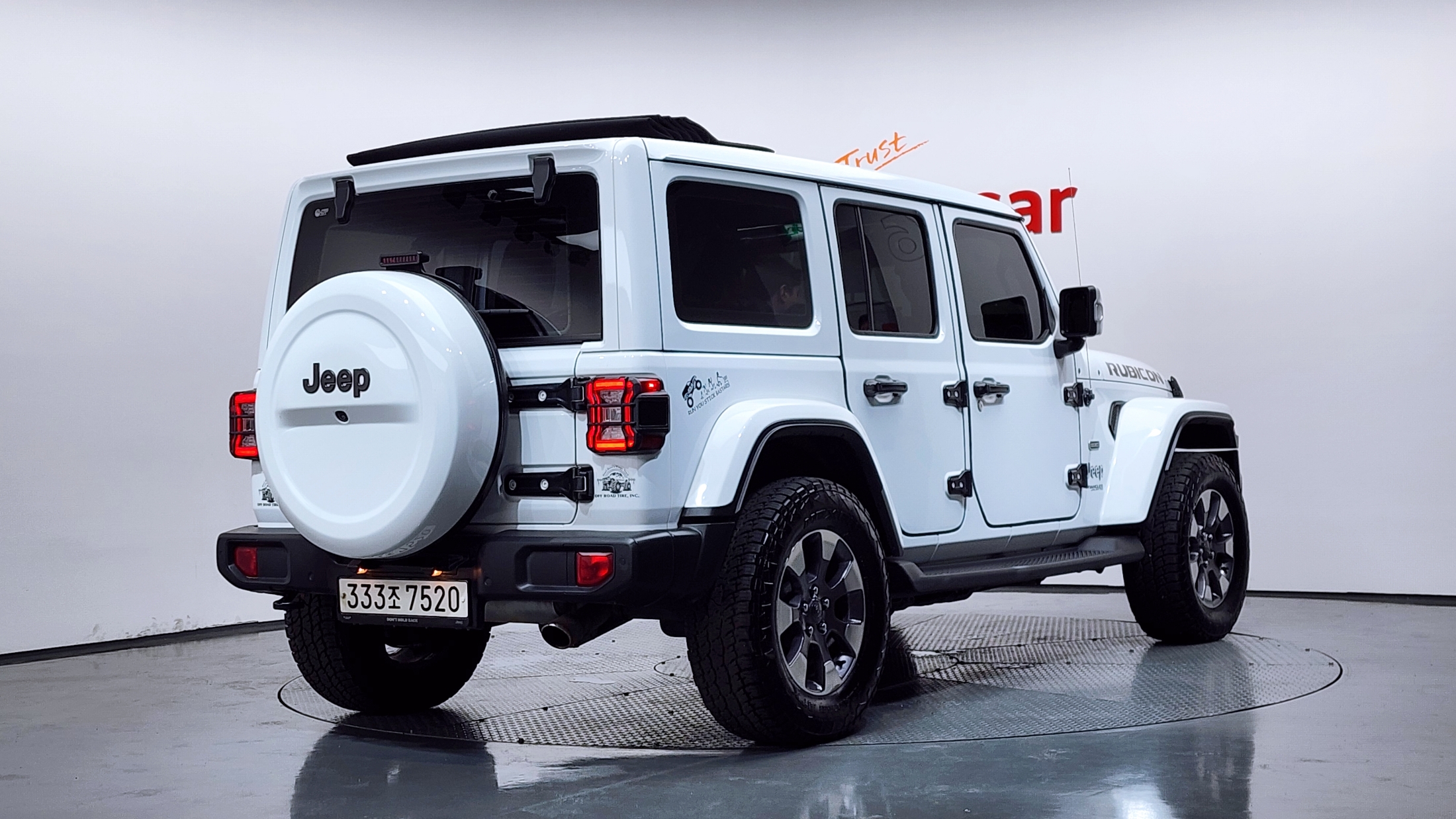 JEEP WRANGLER photo 2