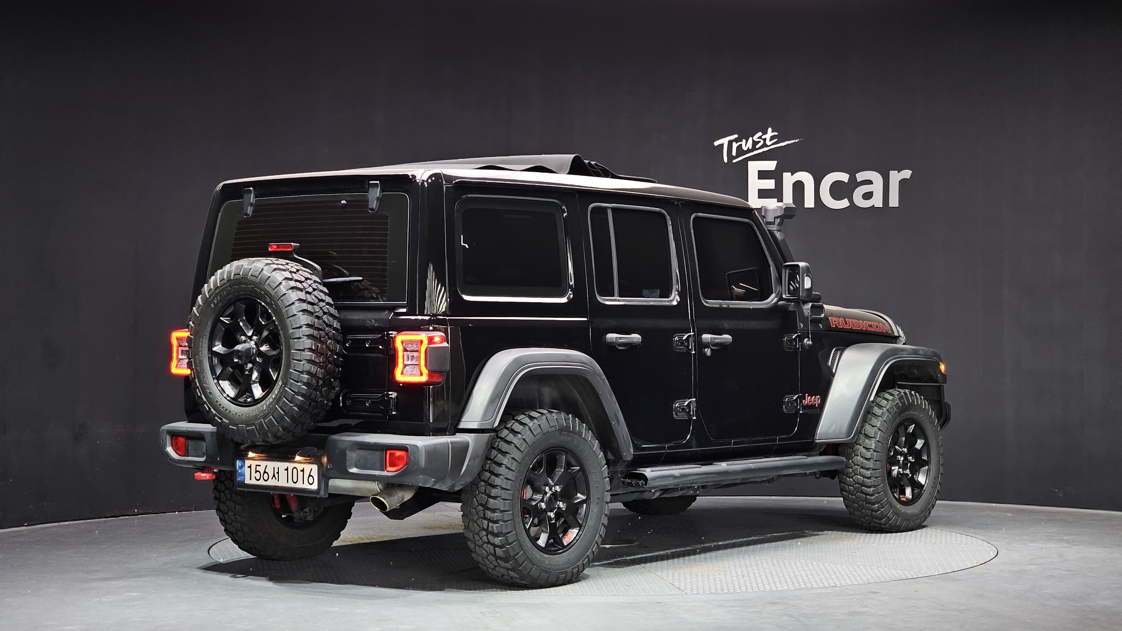 JEEP WRANGLER photo 2