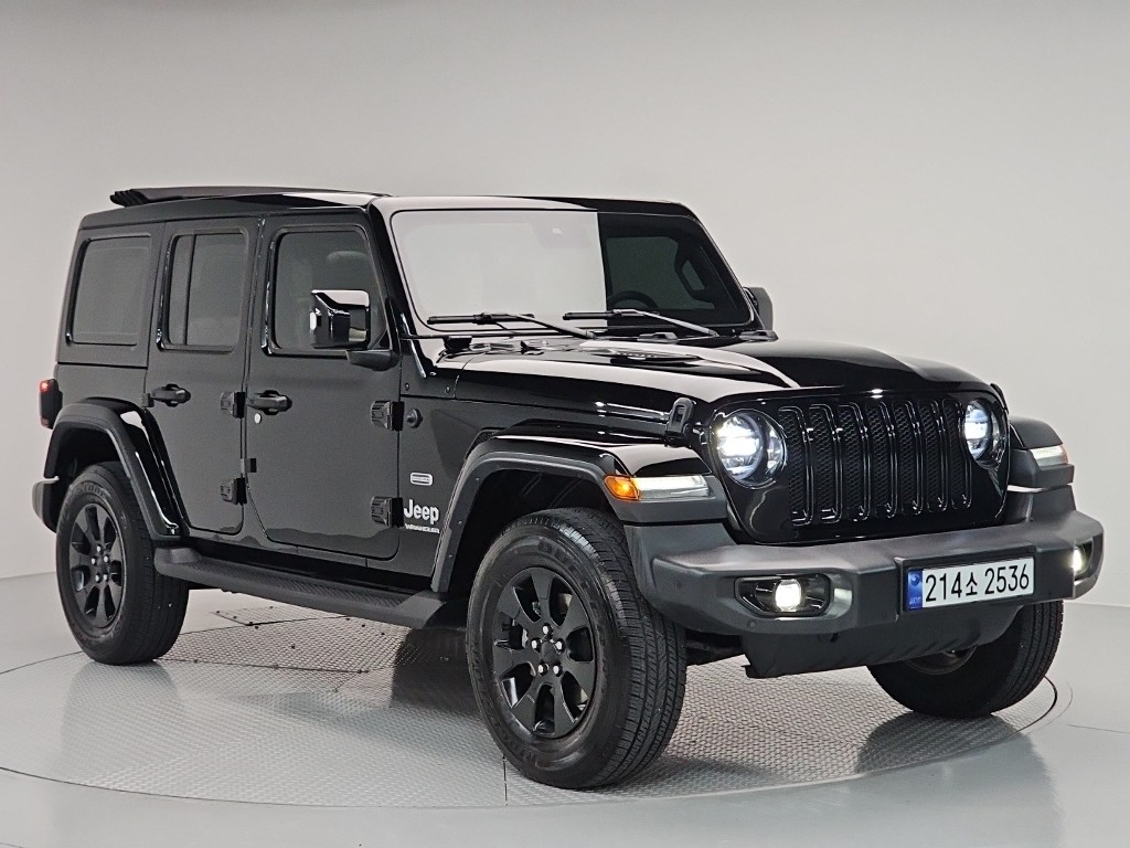 JEEP WRANGLER photo 2