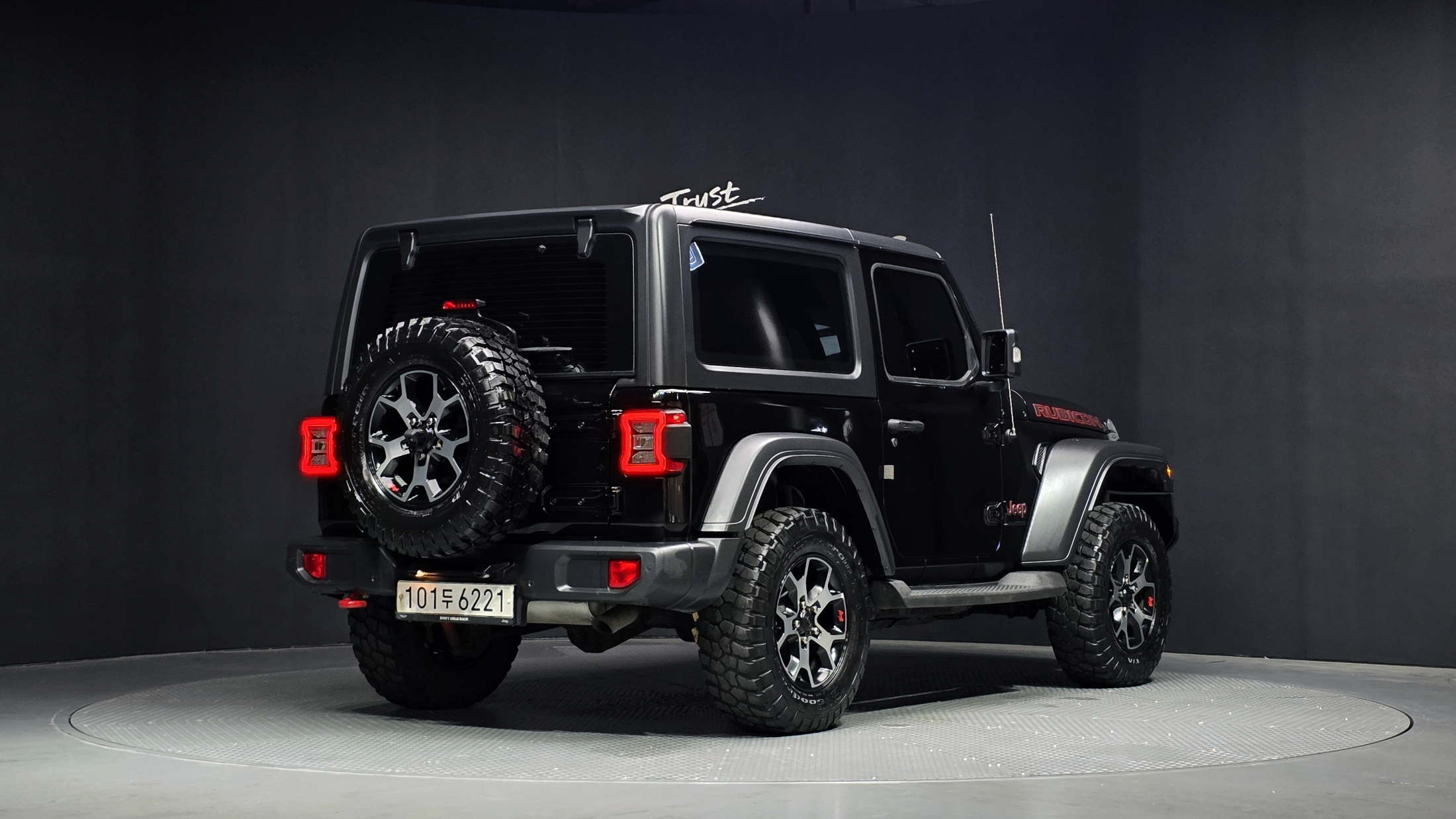 JEEP WRANGLER photo 2