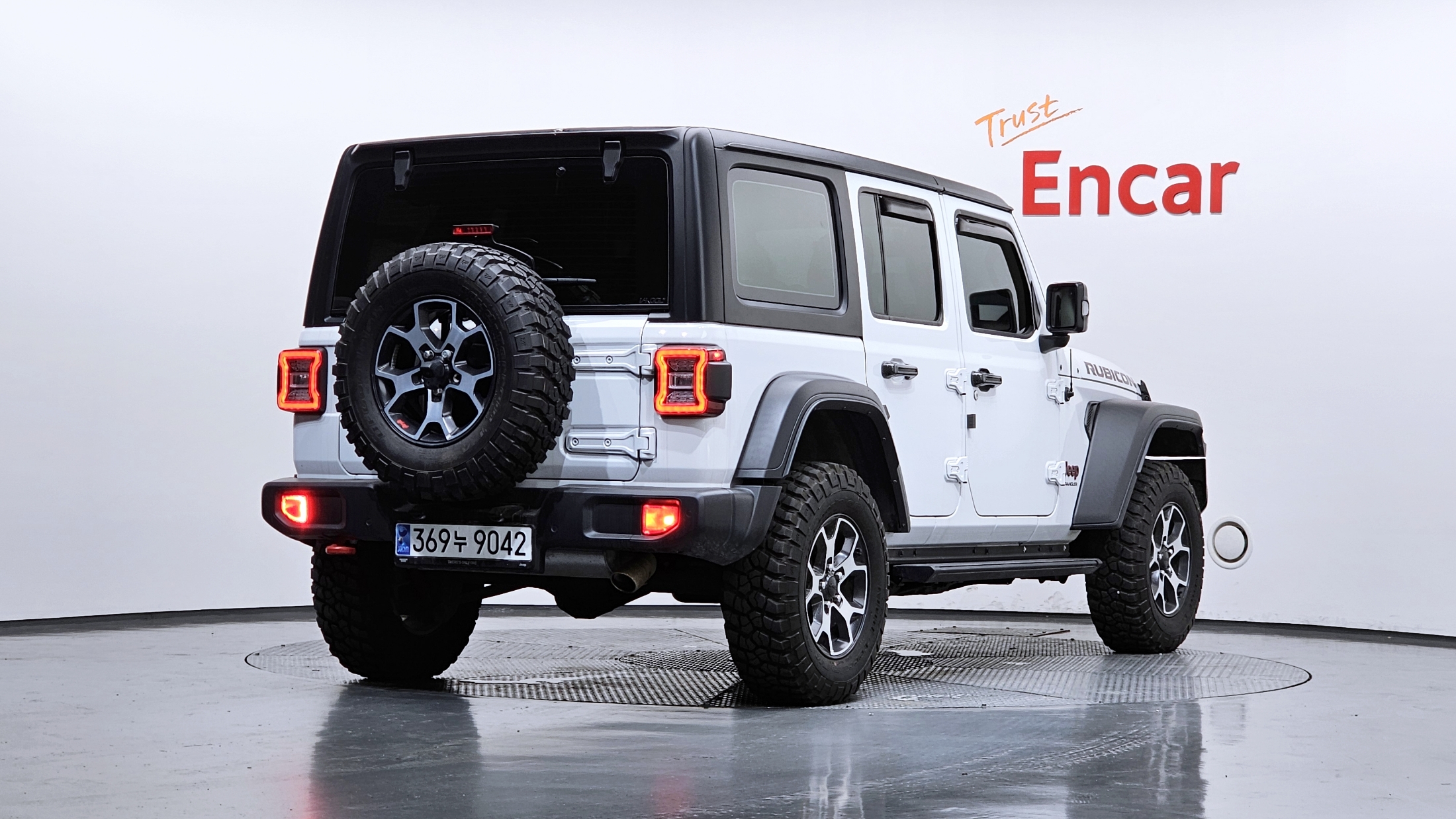 JEEP WRANGLER photo 2