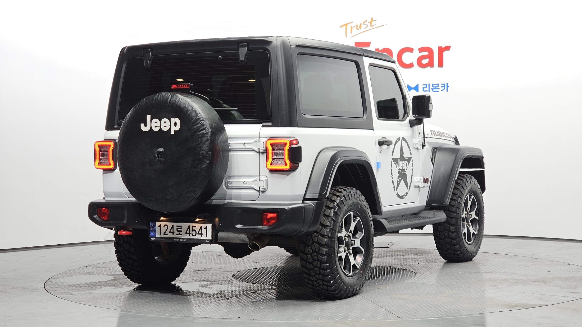 JEEP WRANGLER photo 2