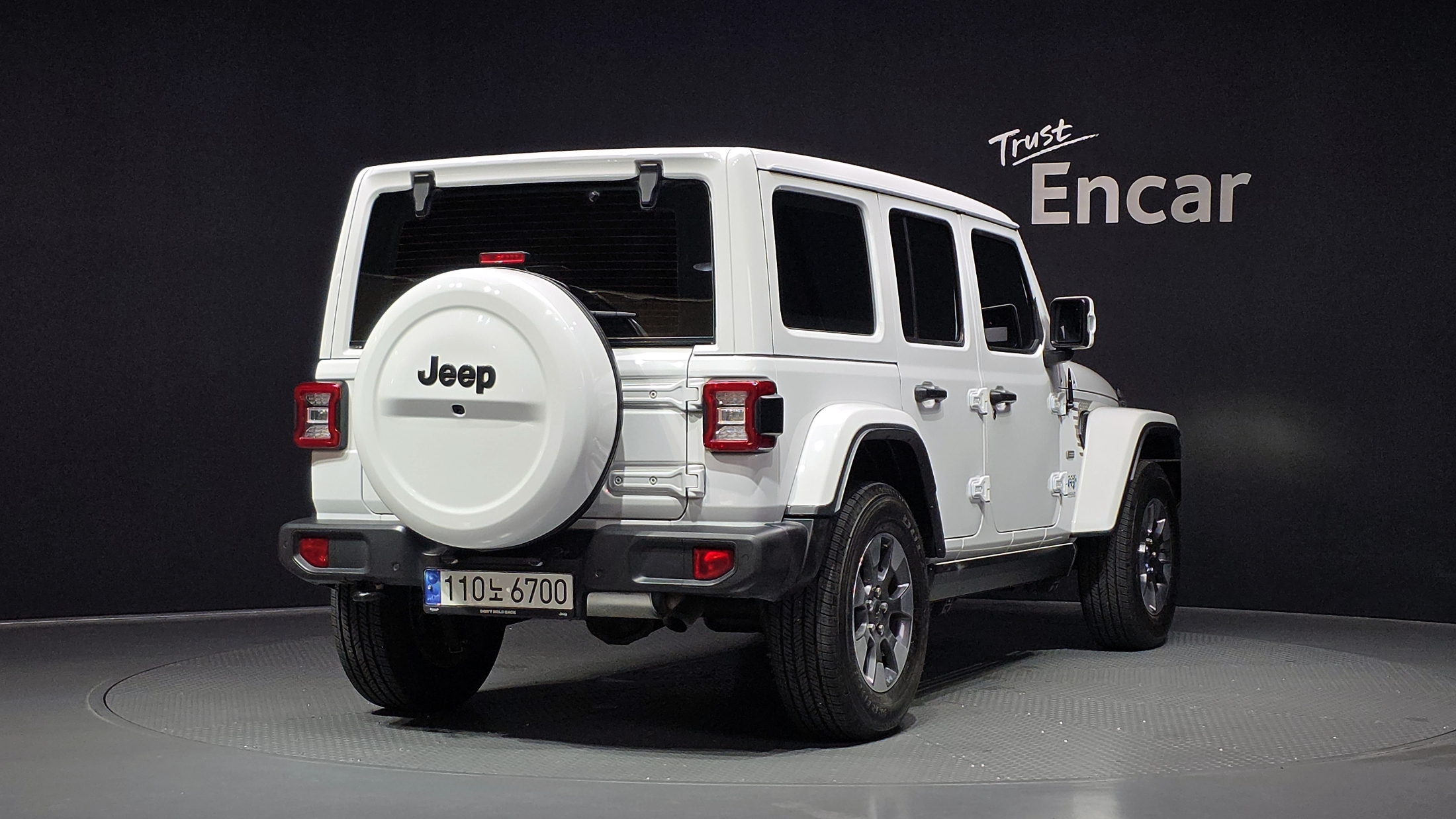 JEEP WRANGLER photo 2