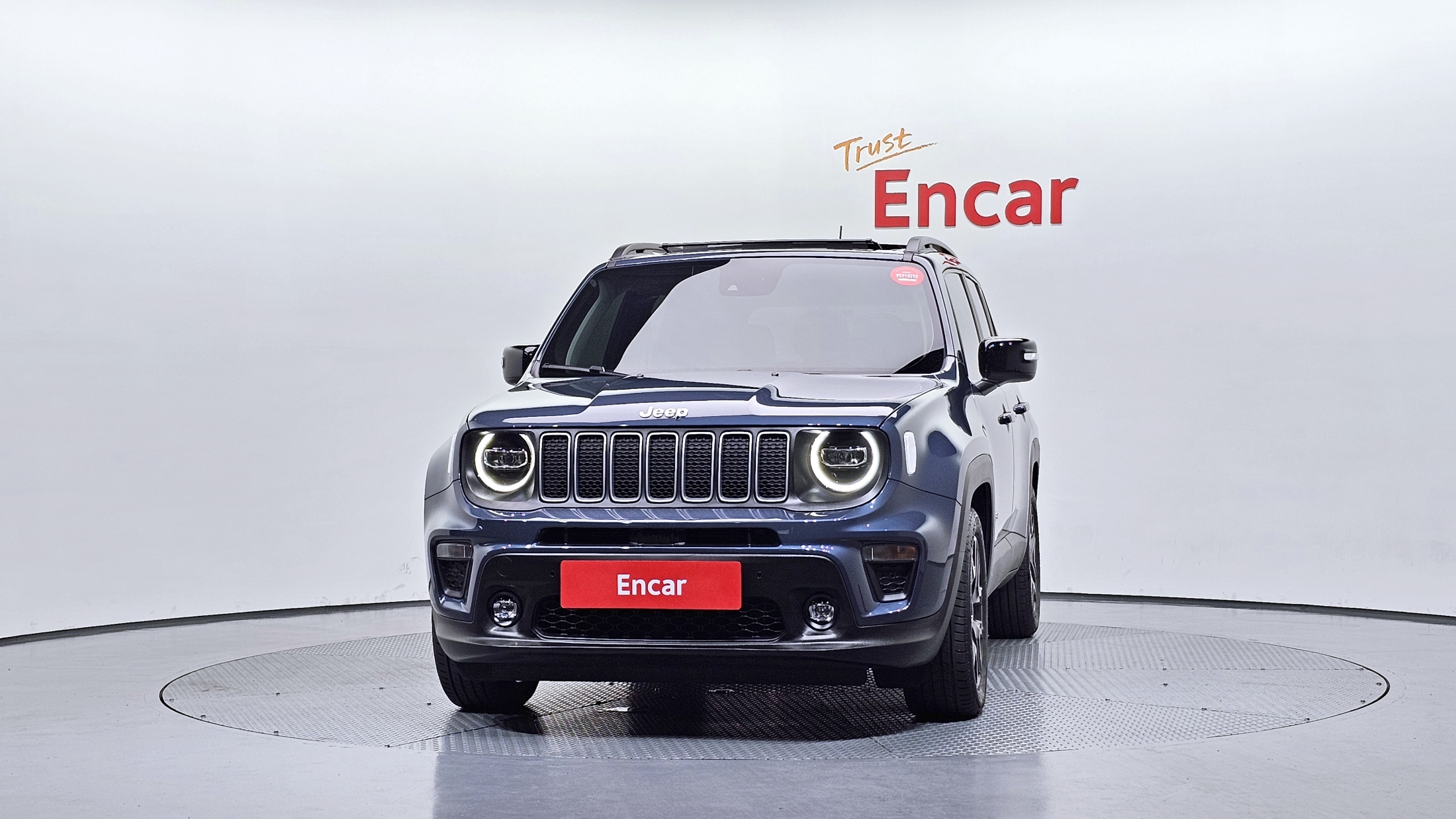 JEEP RENEGADE photo 3