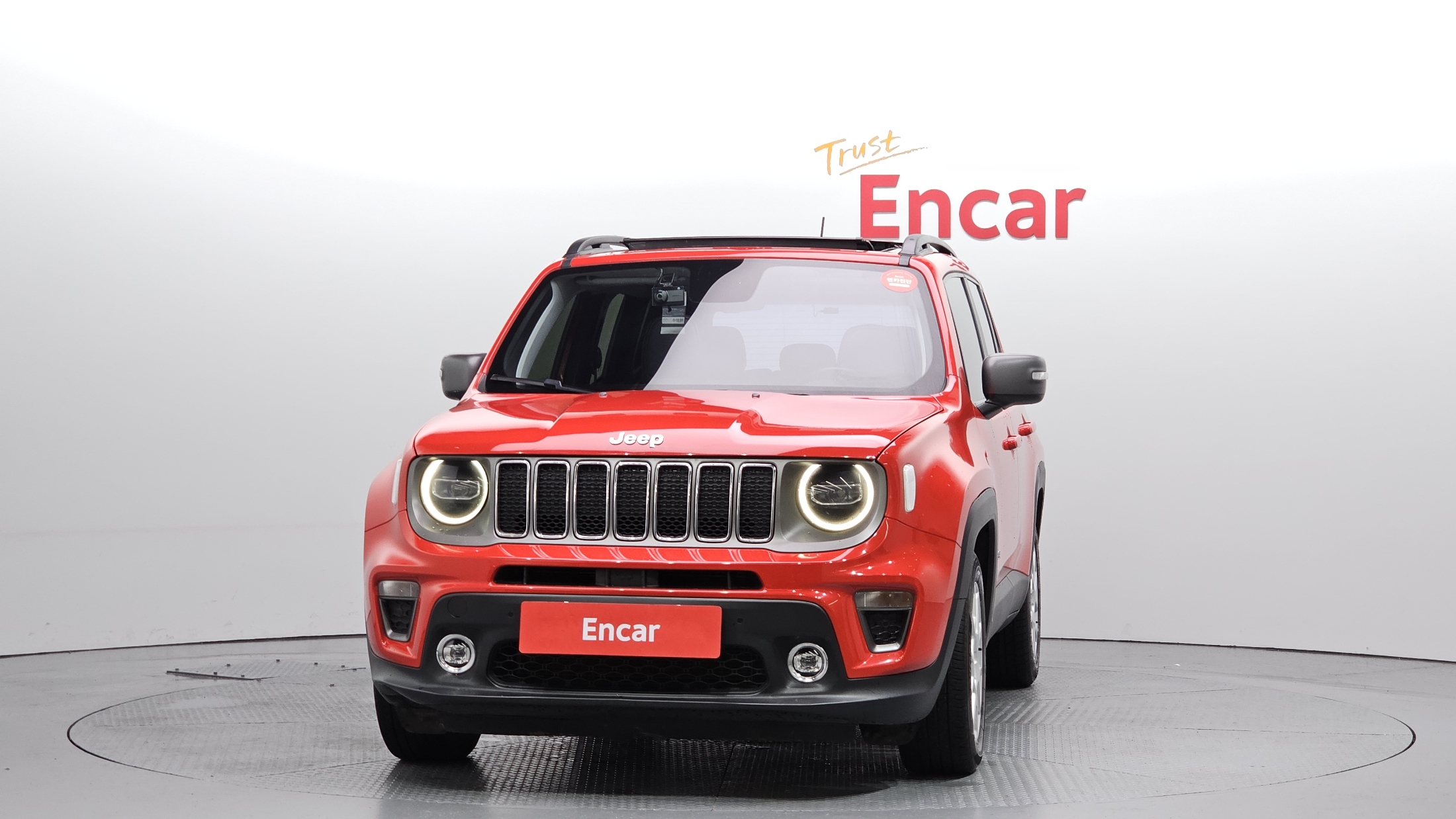 JEEP RENEGADE photo 3
