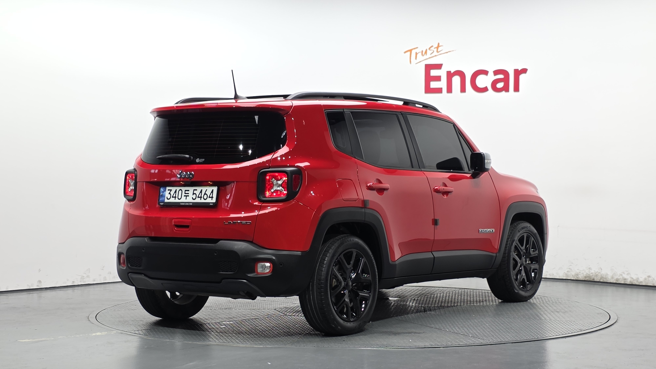 JEEP RENEGADE photo 2