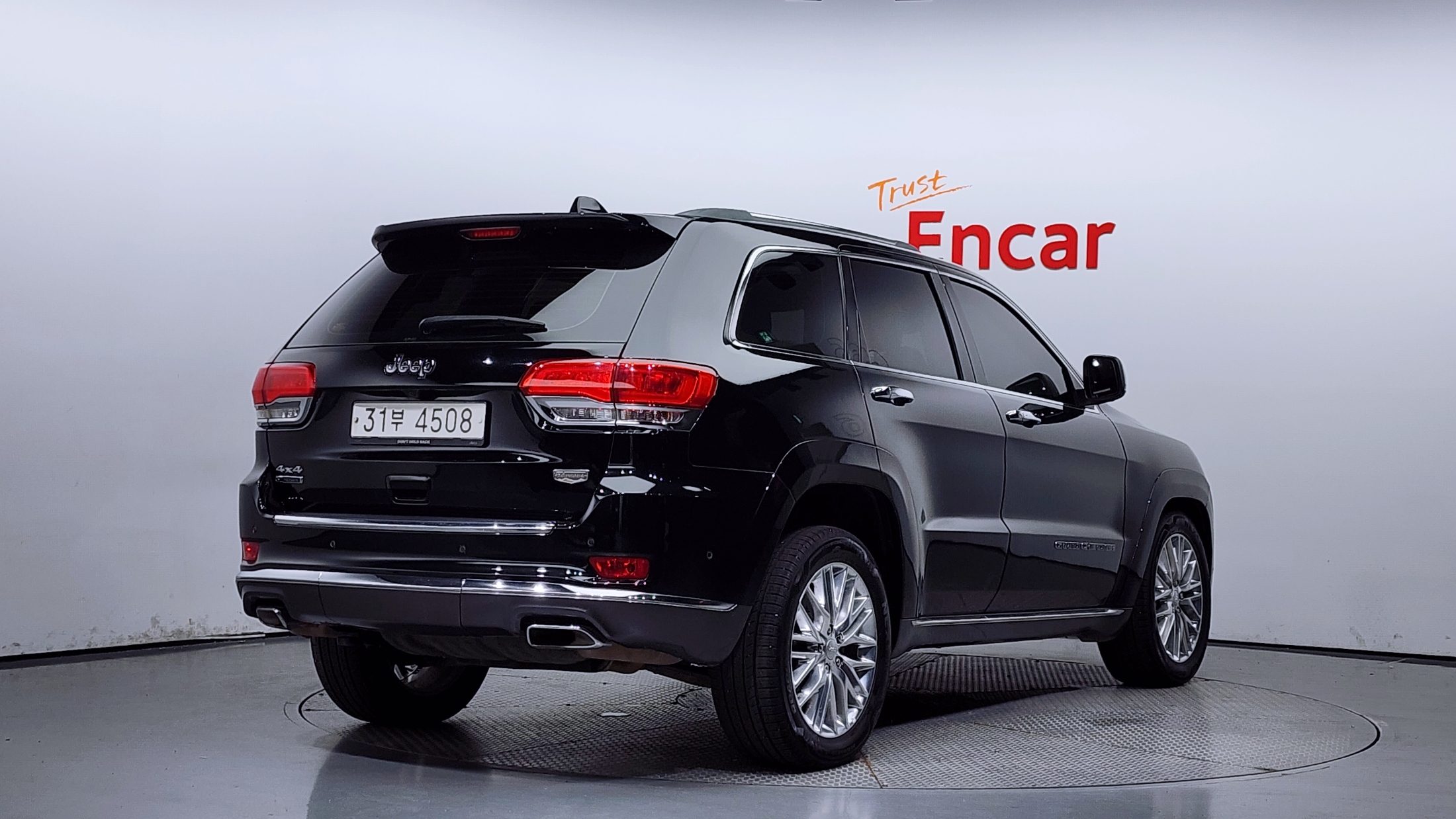 JEEP GRAND CHEROKEE photo 2