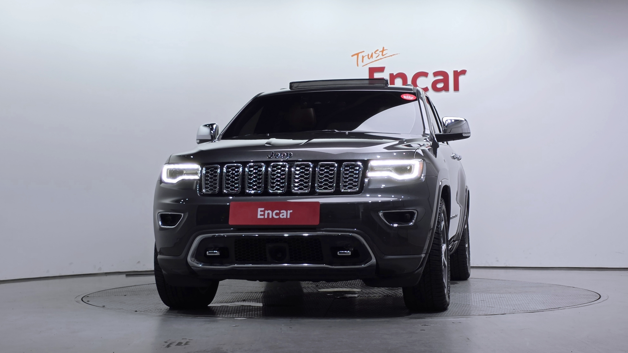 JEEP GRAND CHEROKEE photo 3