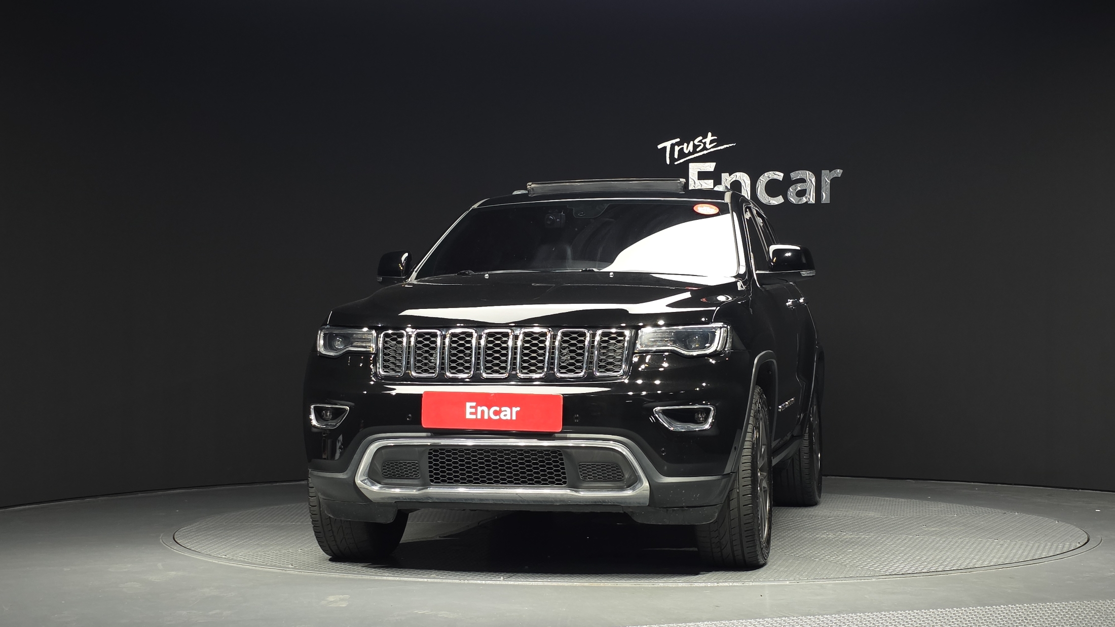JEEP GRAND CHEROKEE photo 3