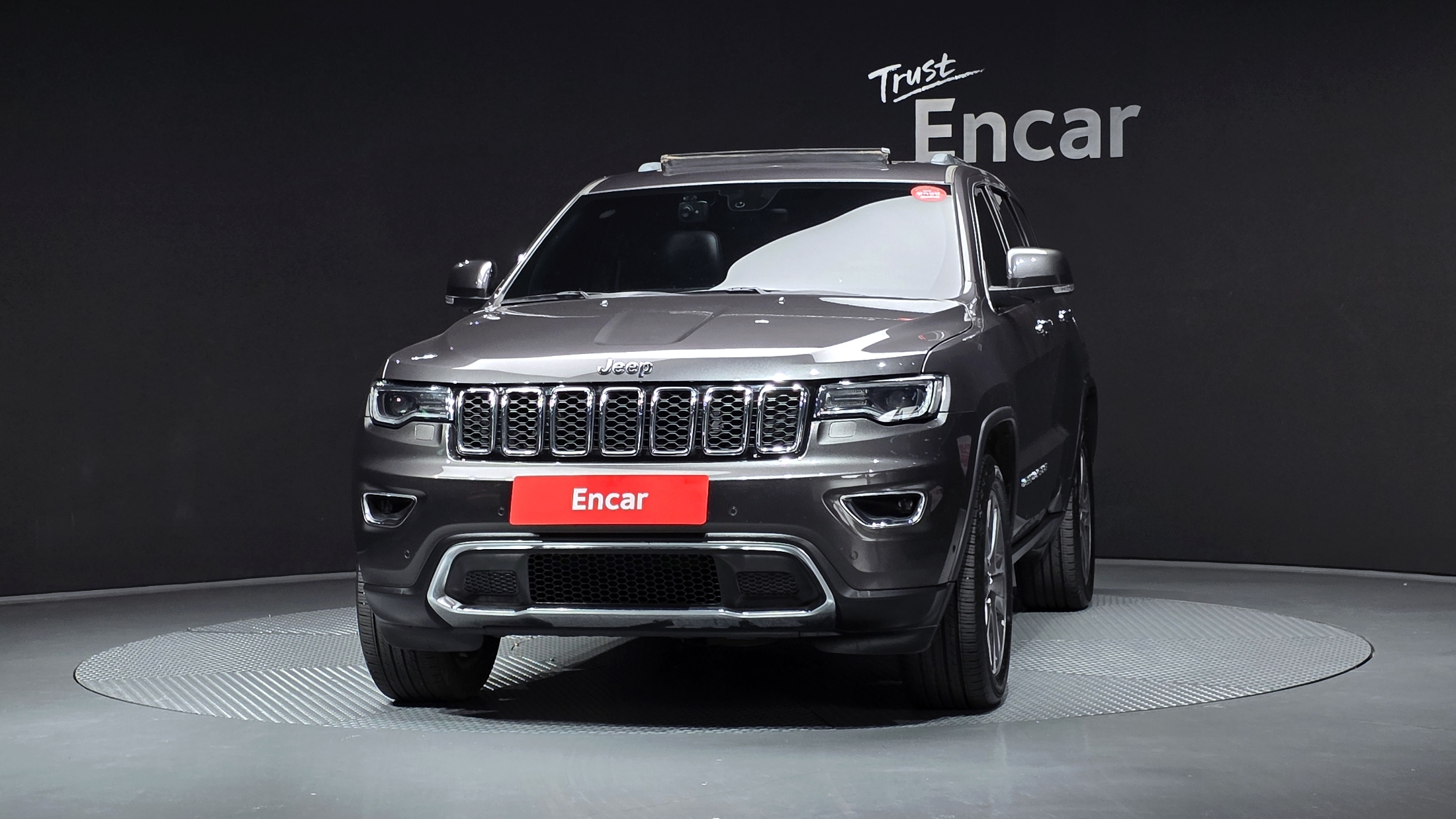 JEEP GRAND CHEROKEE photo 3
