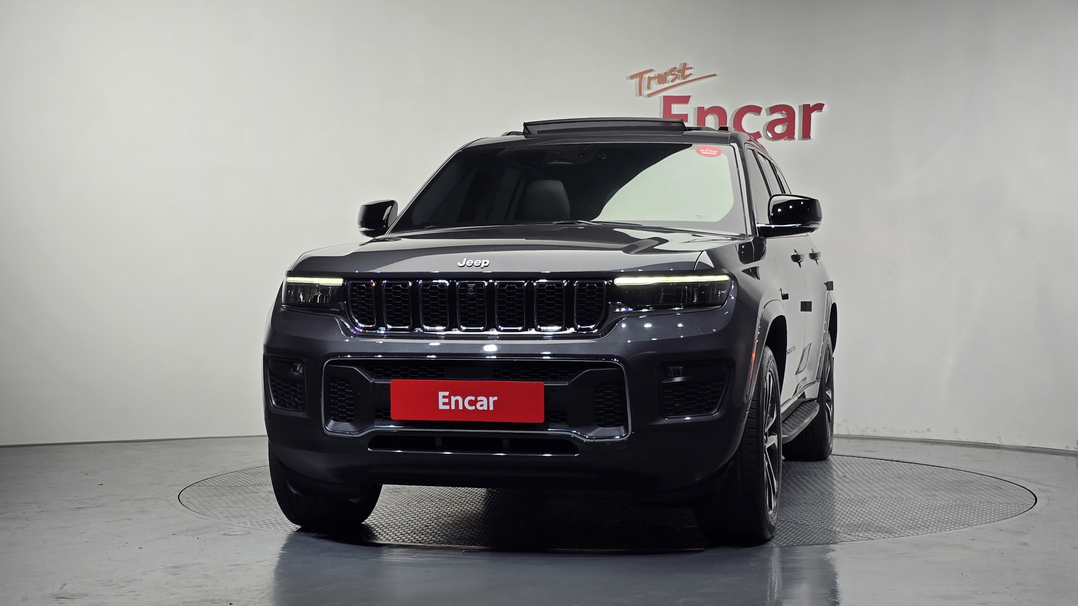 JEEP GRAND CHEROKEE photo 3