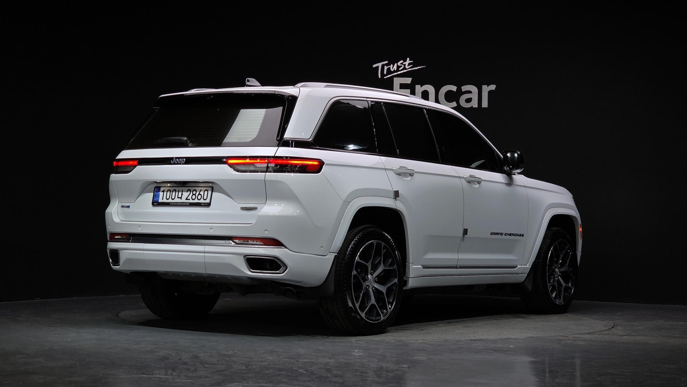 JEEP GRAND CHEROKEE photo 2