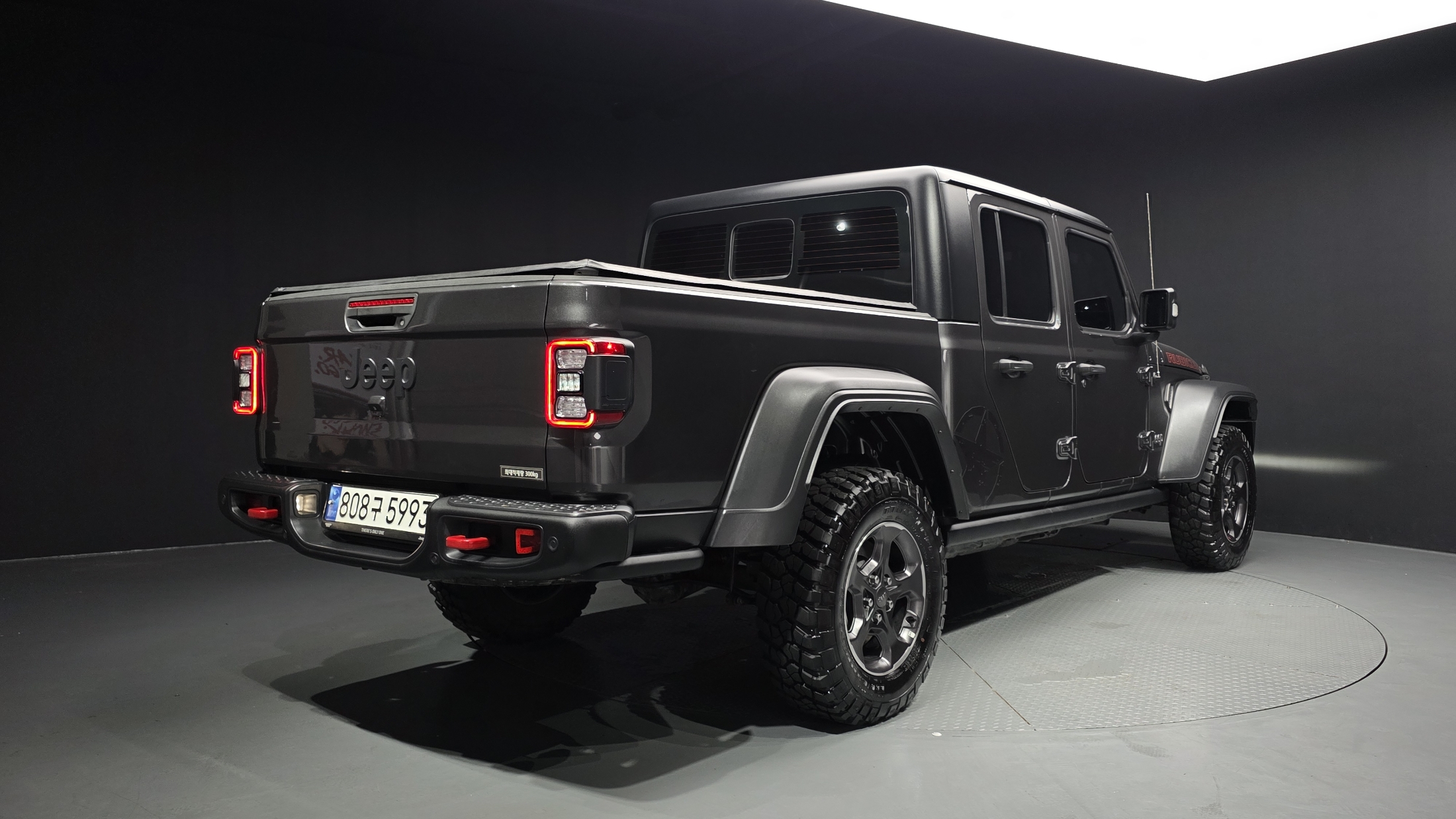 JEEP GLADIATOR photo 2