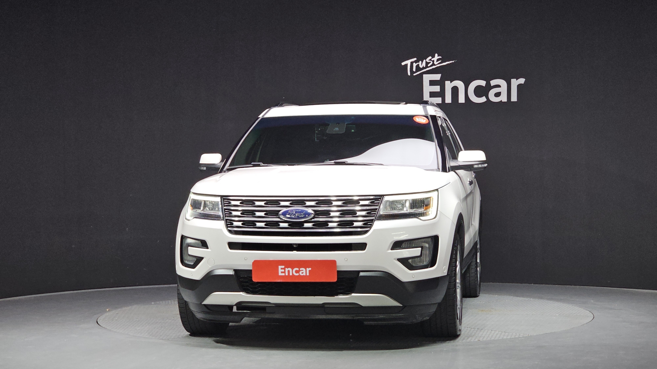 FORD EXPLORER photo 3