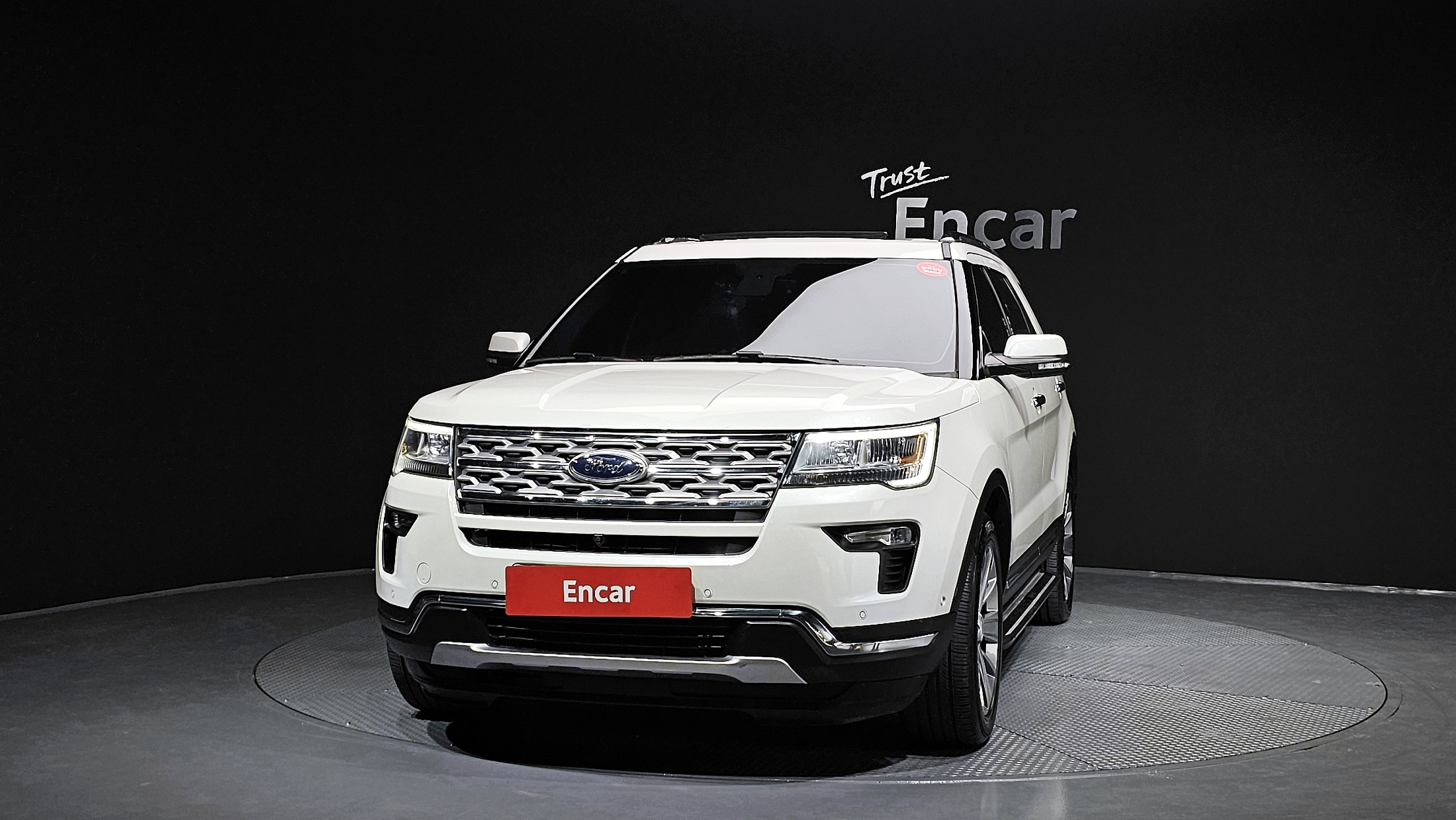 FORD EXPLORER photo 3