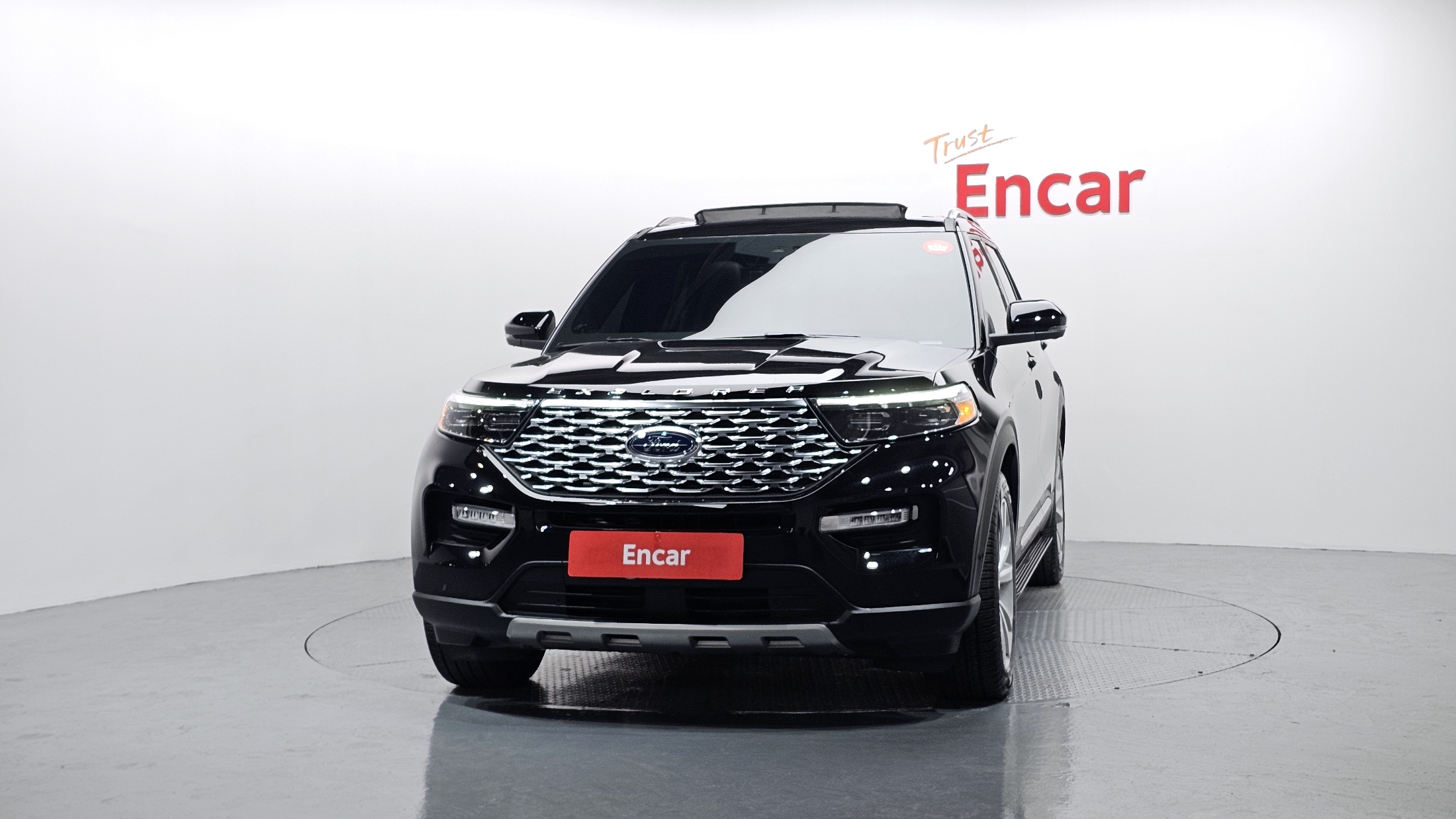 FORD EXPLORER photo 3