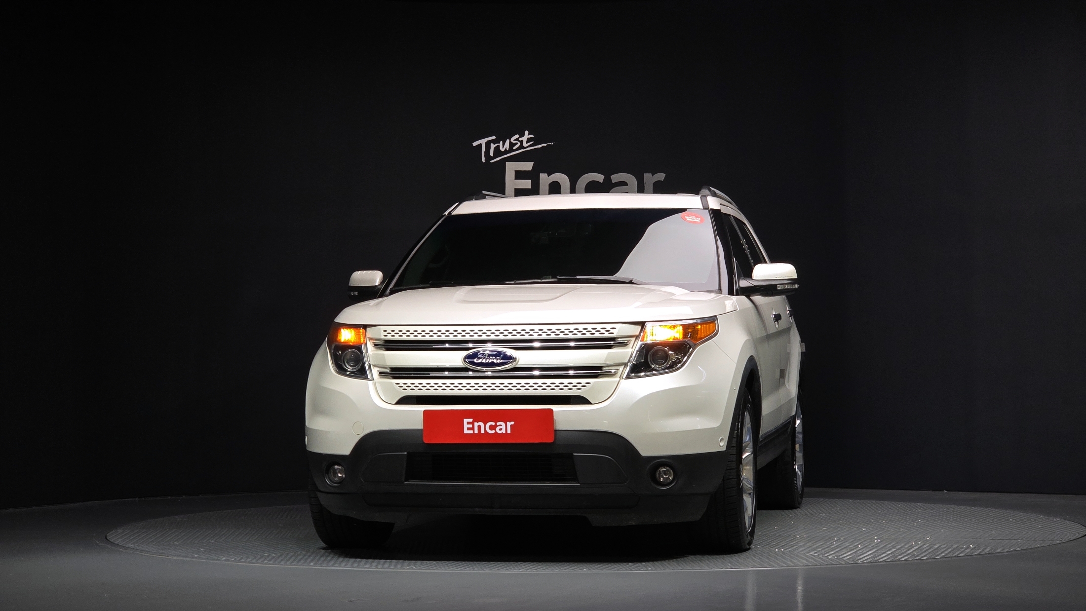 FORD EXPLORER photo 3