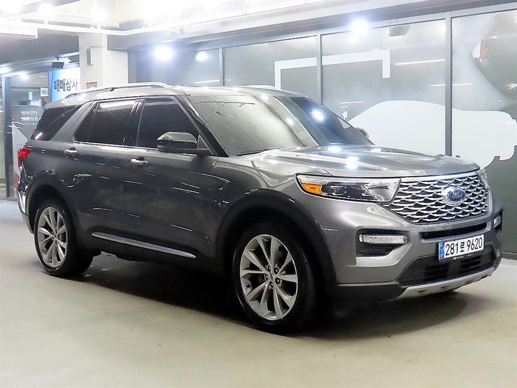 FORD EXPLORER photo 2