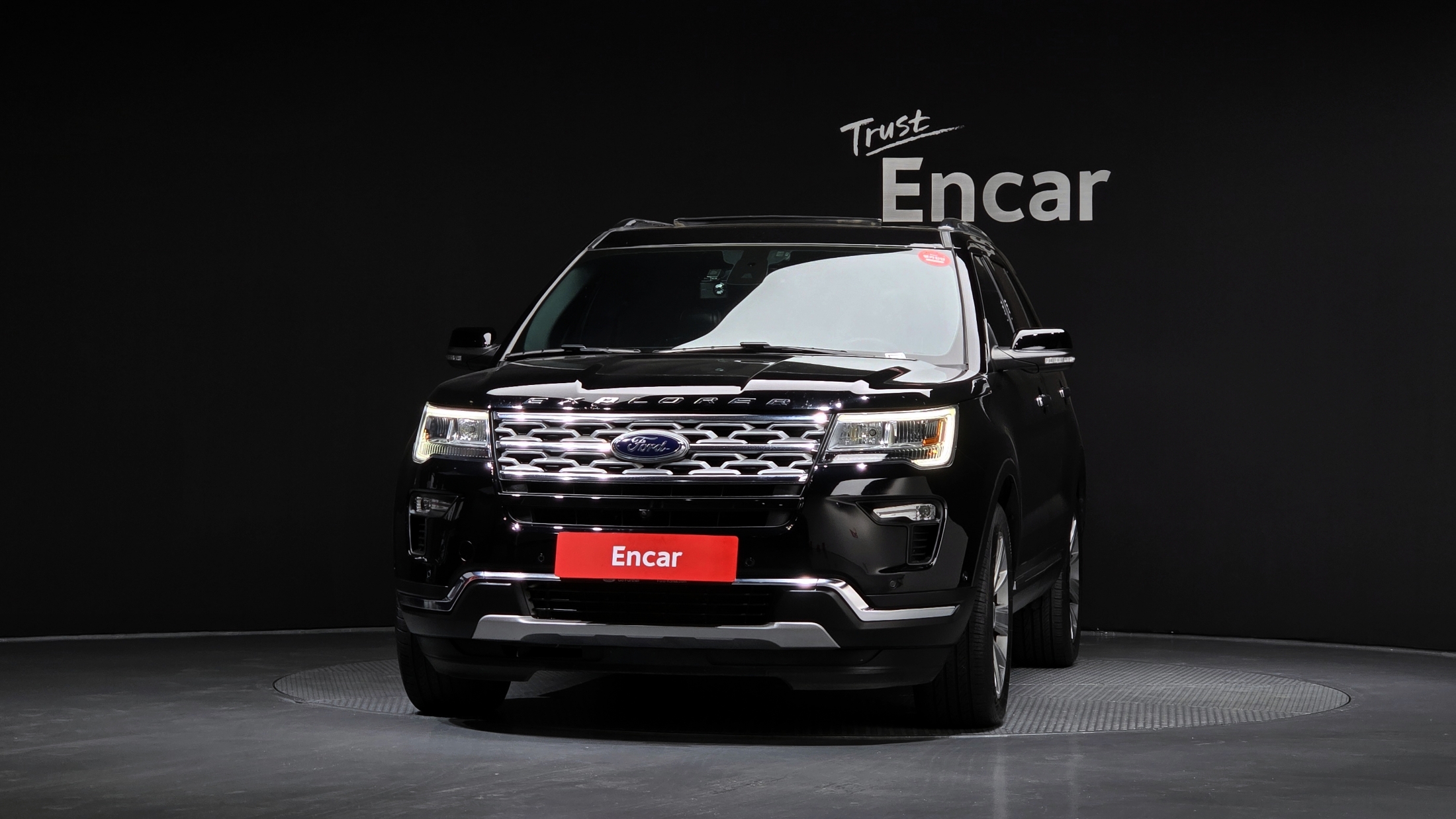 FORD EXPLORER photo 3