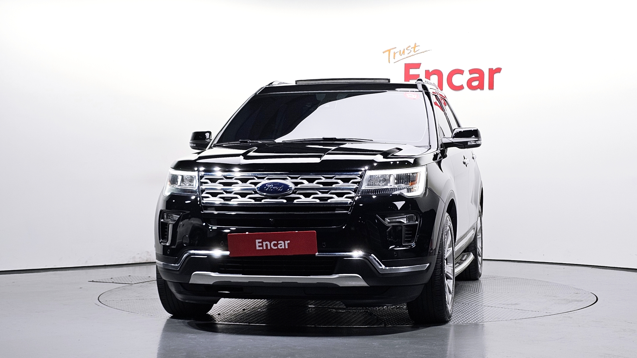 FORD EXPLORER photo 3