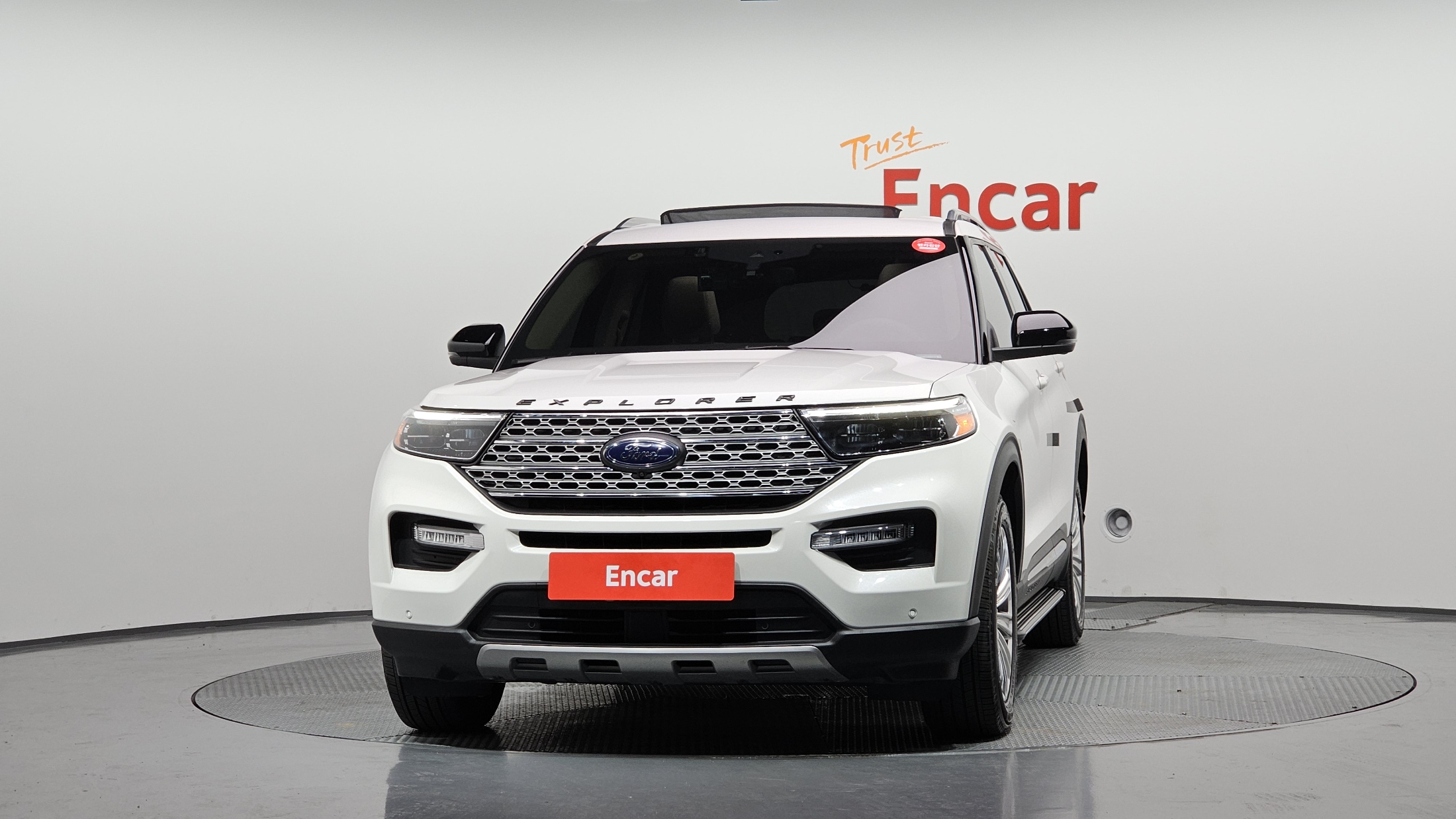 FORD EXPLORER photo 3