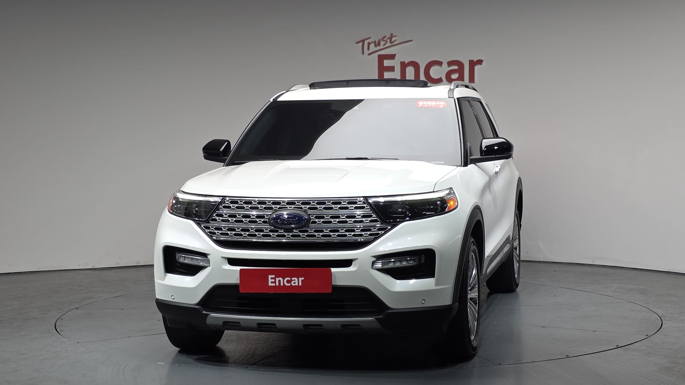 FORD EXPLORER photo 2