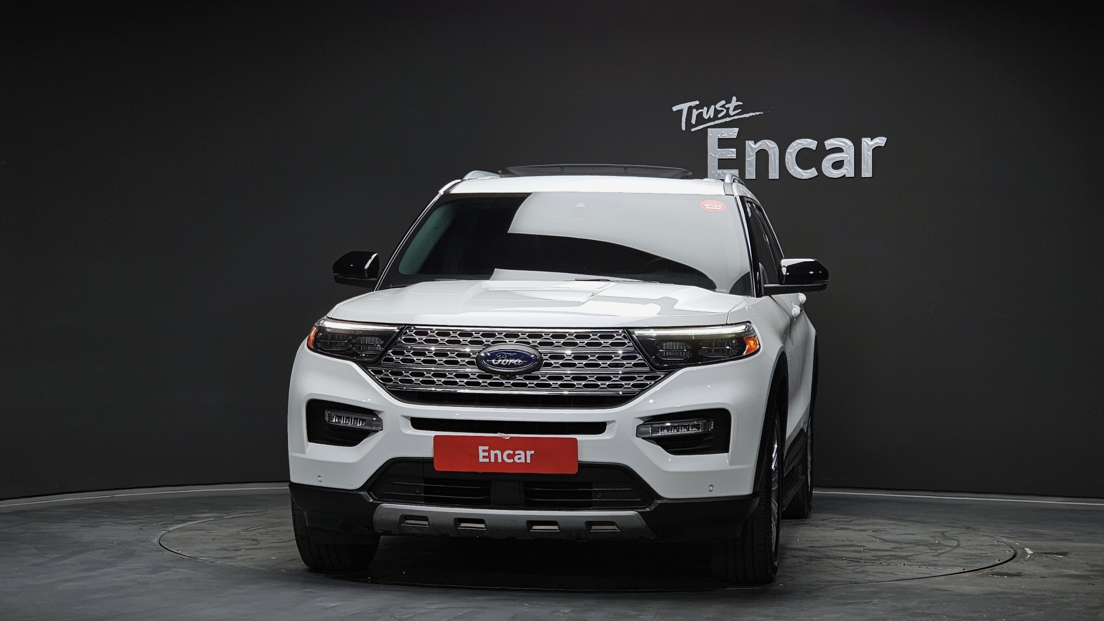 FORD EXPLORER photo 3