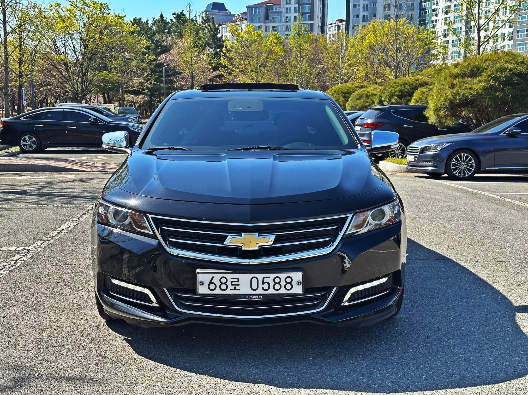 CHEVROLET IMPALA photo 2