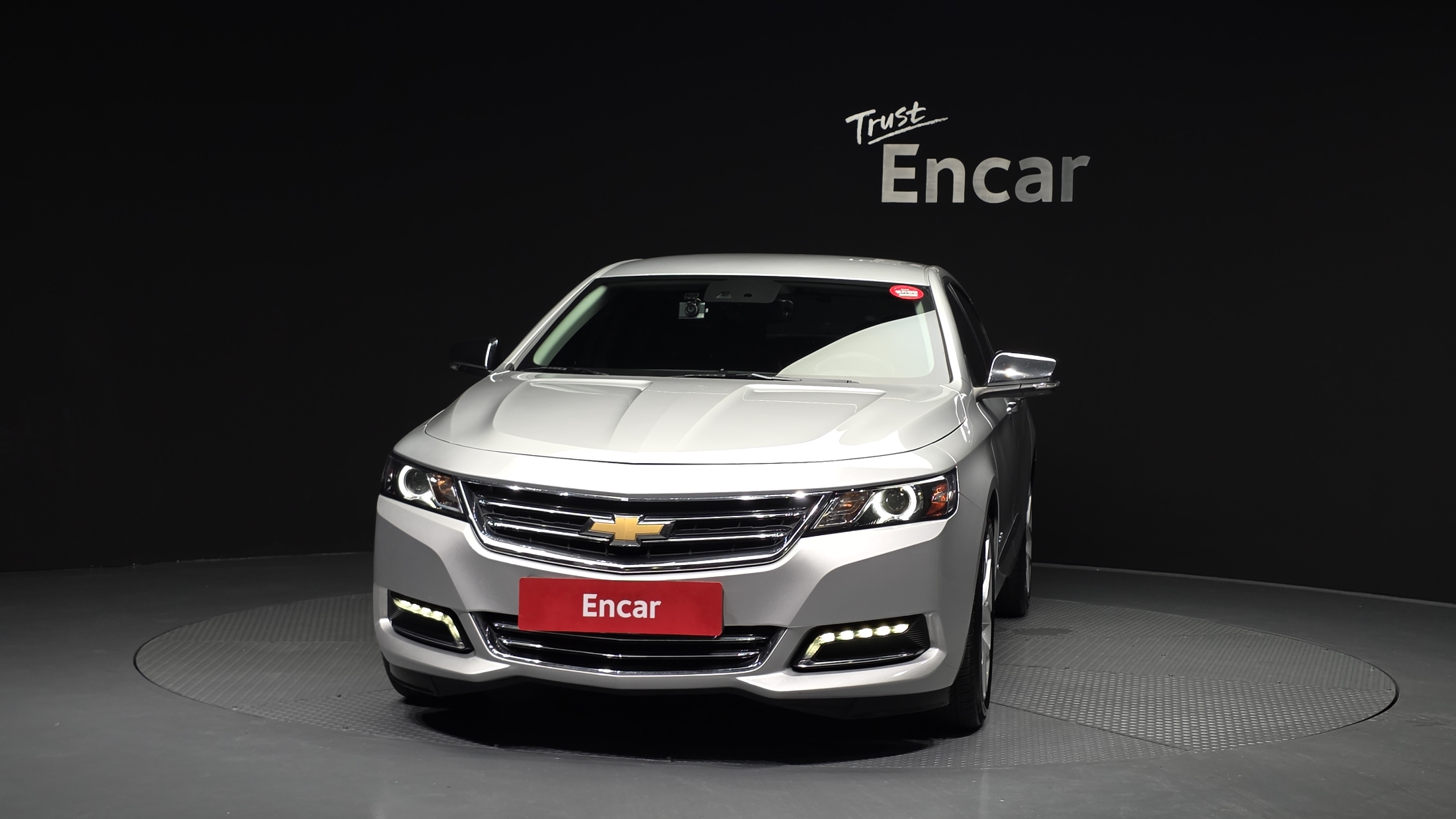 CHEVROLET IMPALA photo 3