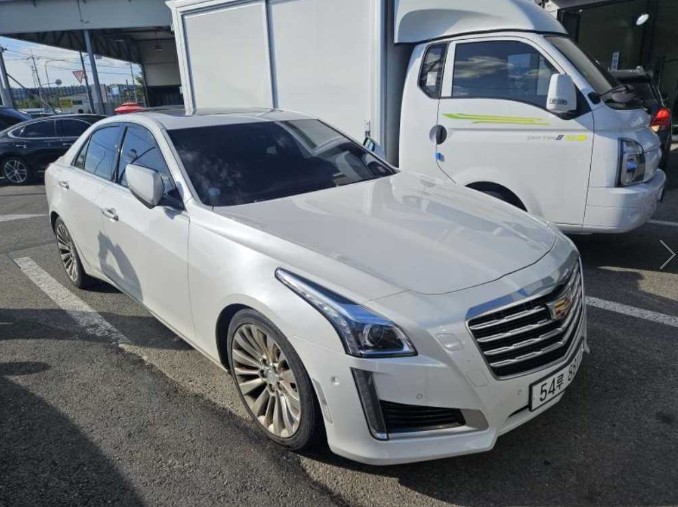 CADILLAC CTS photo 2