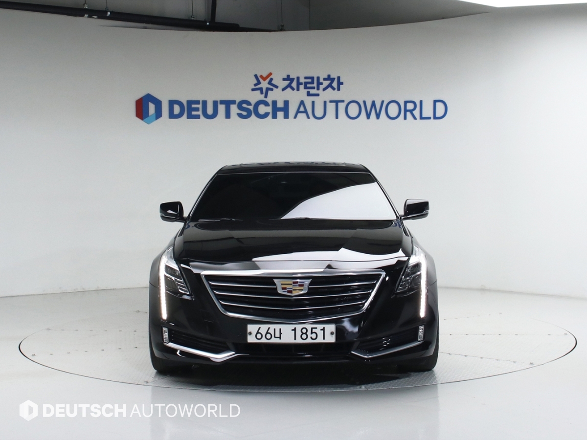 CADILLAC CT6