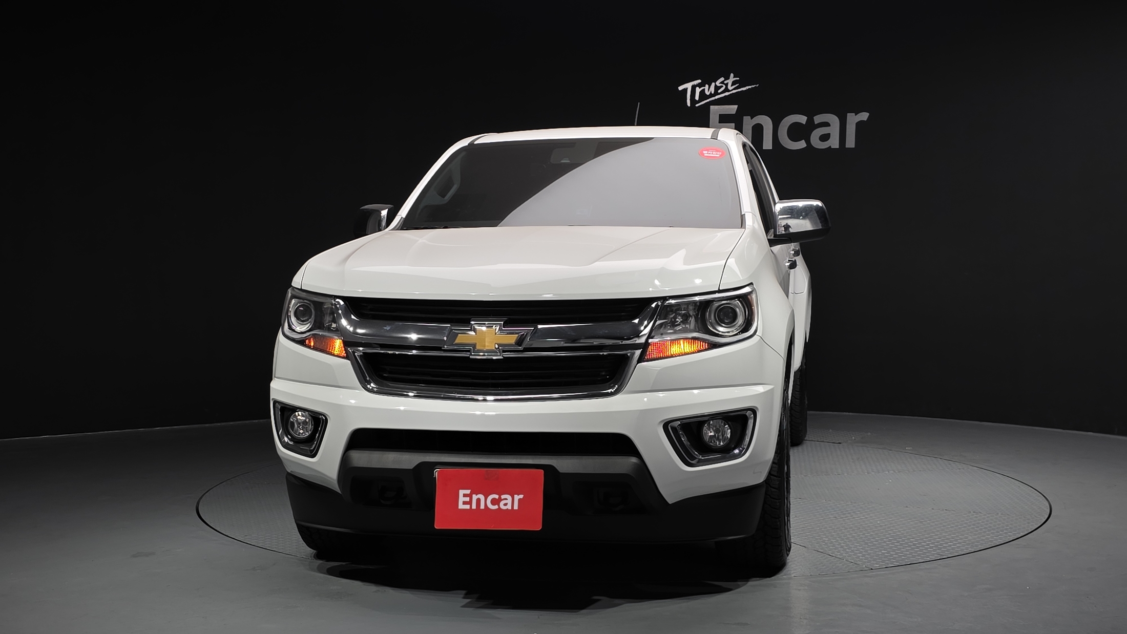 CHEVROLET COLORADO photo 3
