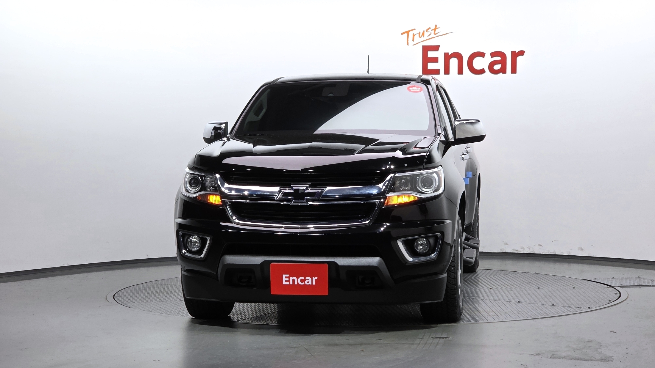 CHEVROLET COLORADO photo 3