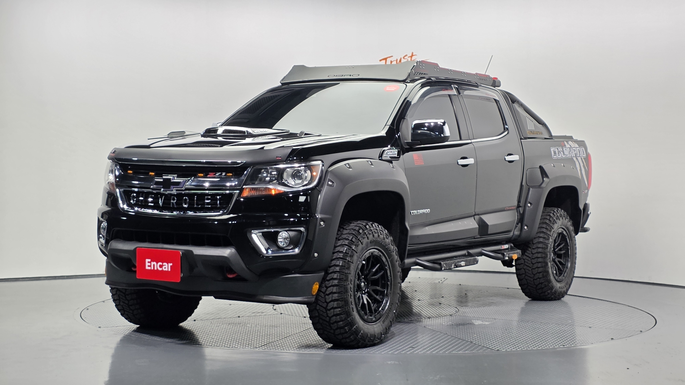 CHEVROLET COLORADO