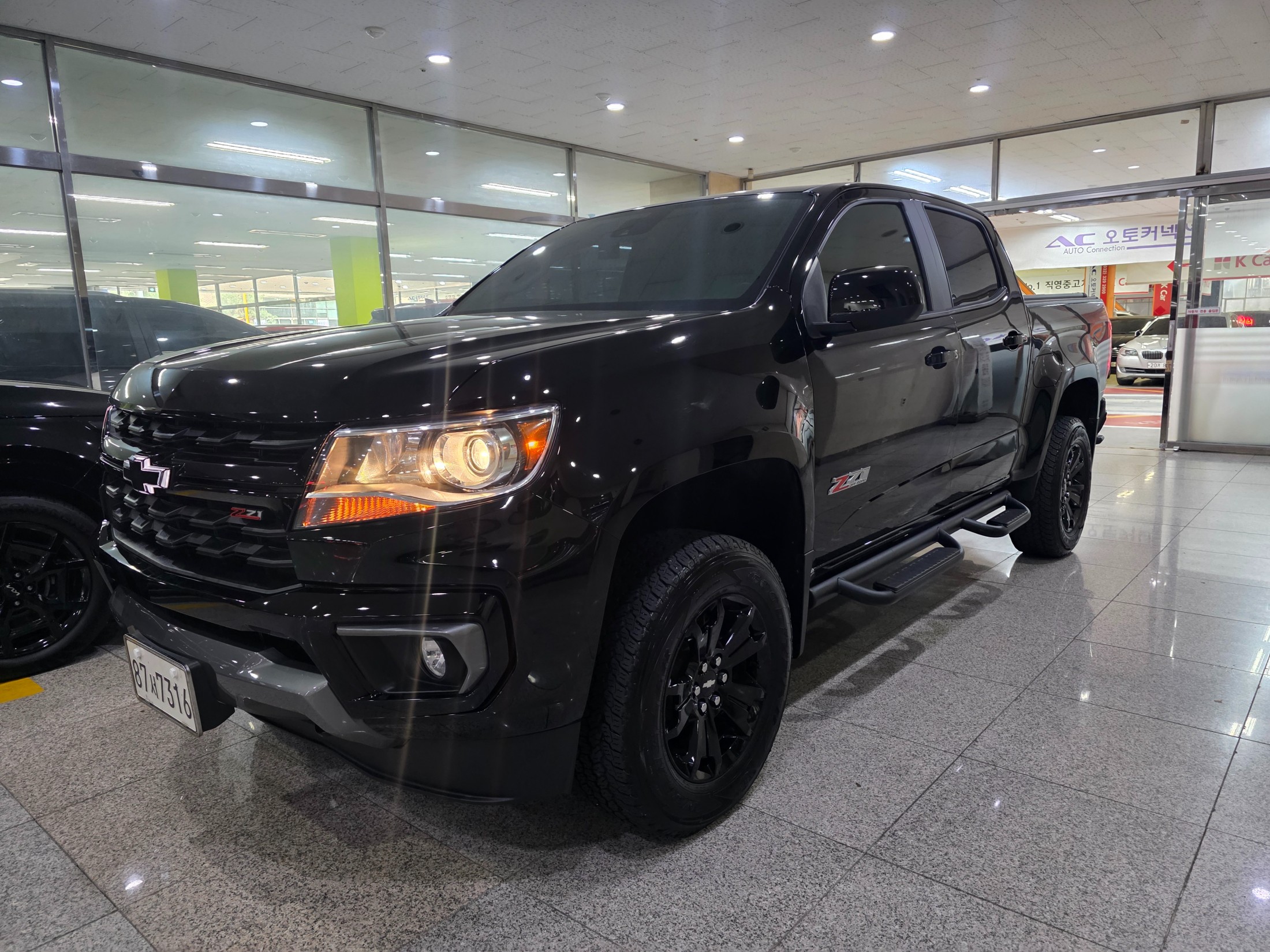 CHEVROLET COLORADO