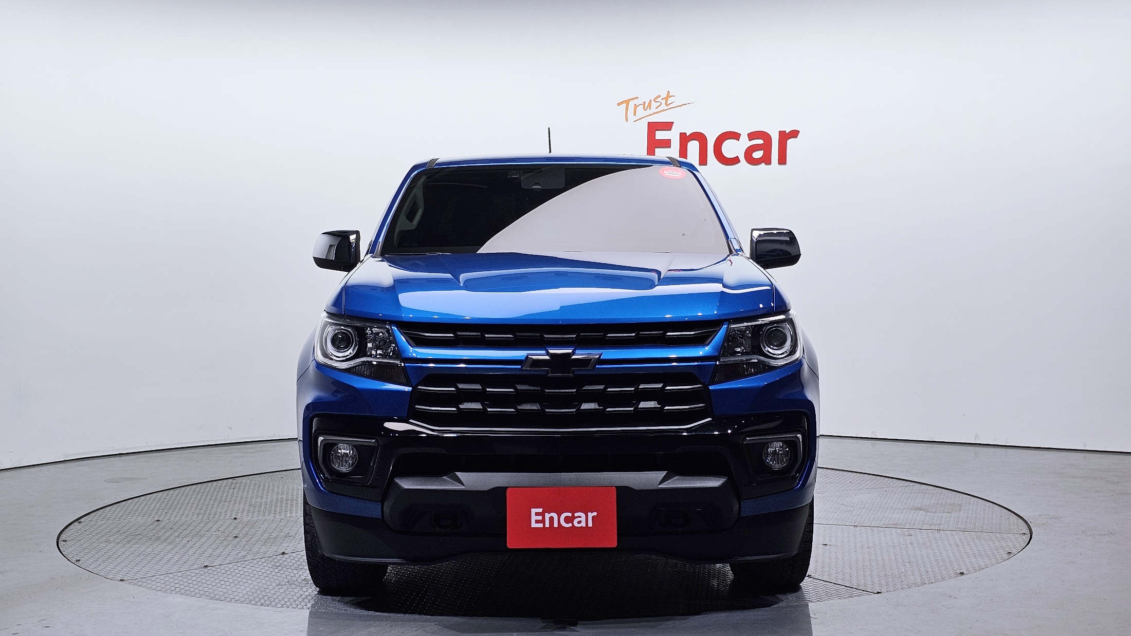 CHEVROLET COLORADO photo 3