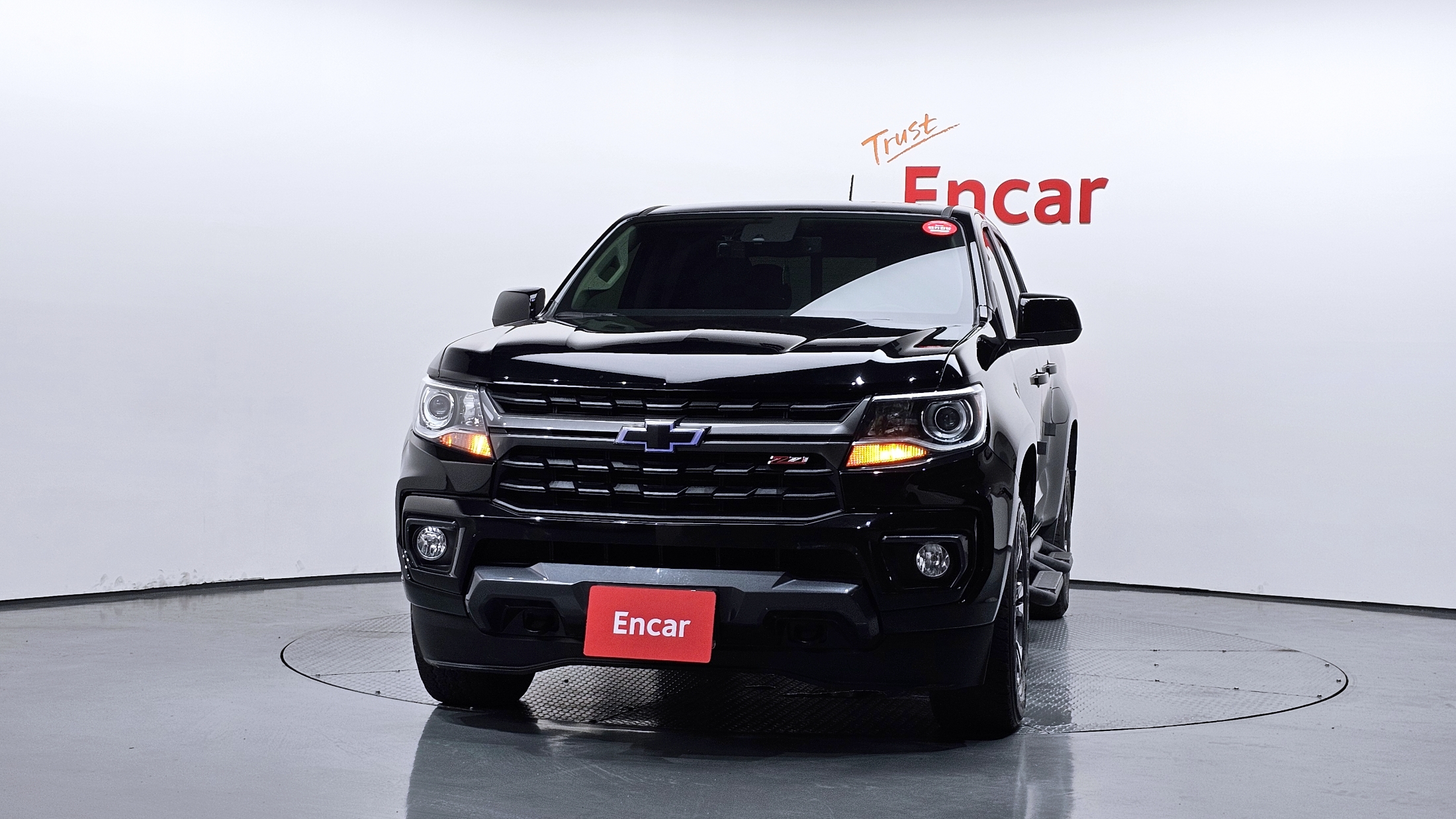 CHEVROLET COLORADO photo 3