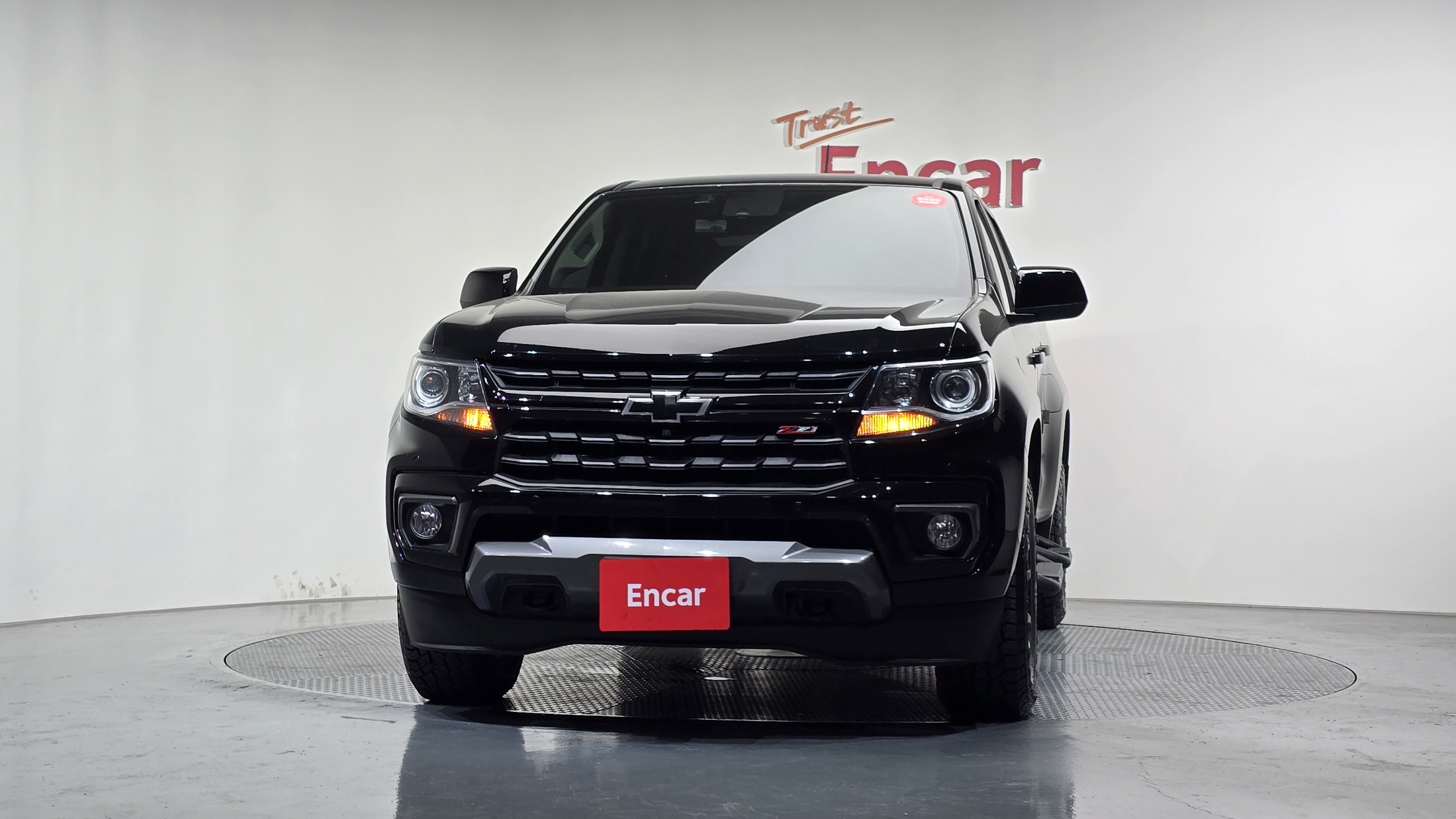 CHEVROLET COLORADO photo 3