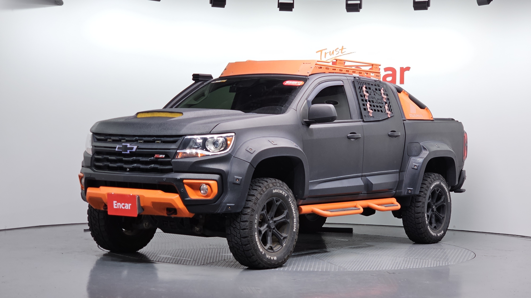 CHEVROLET COLORADO