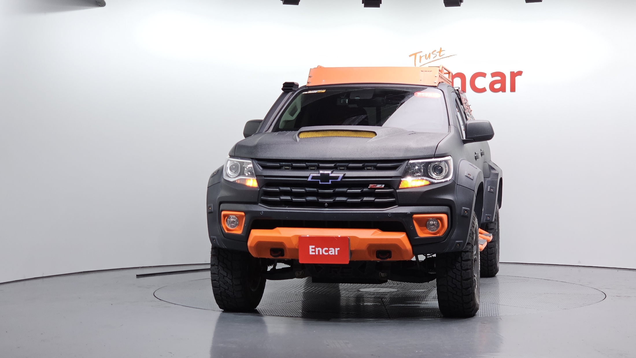 CHEVROLET COLORADO photo 3