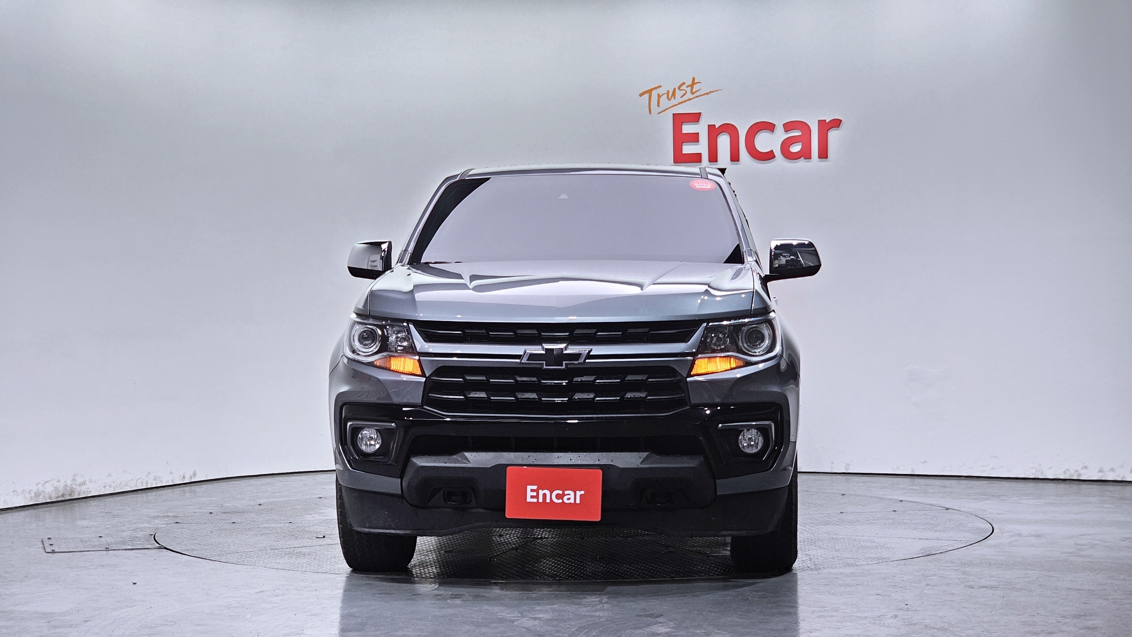 CHEVROLET COLORADO photo 3