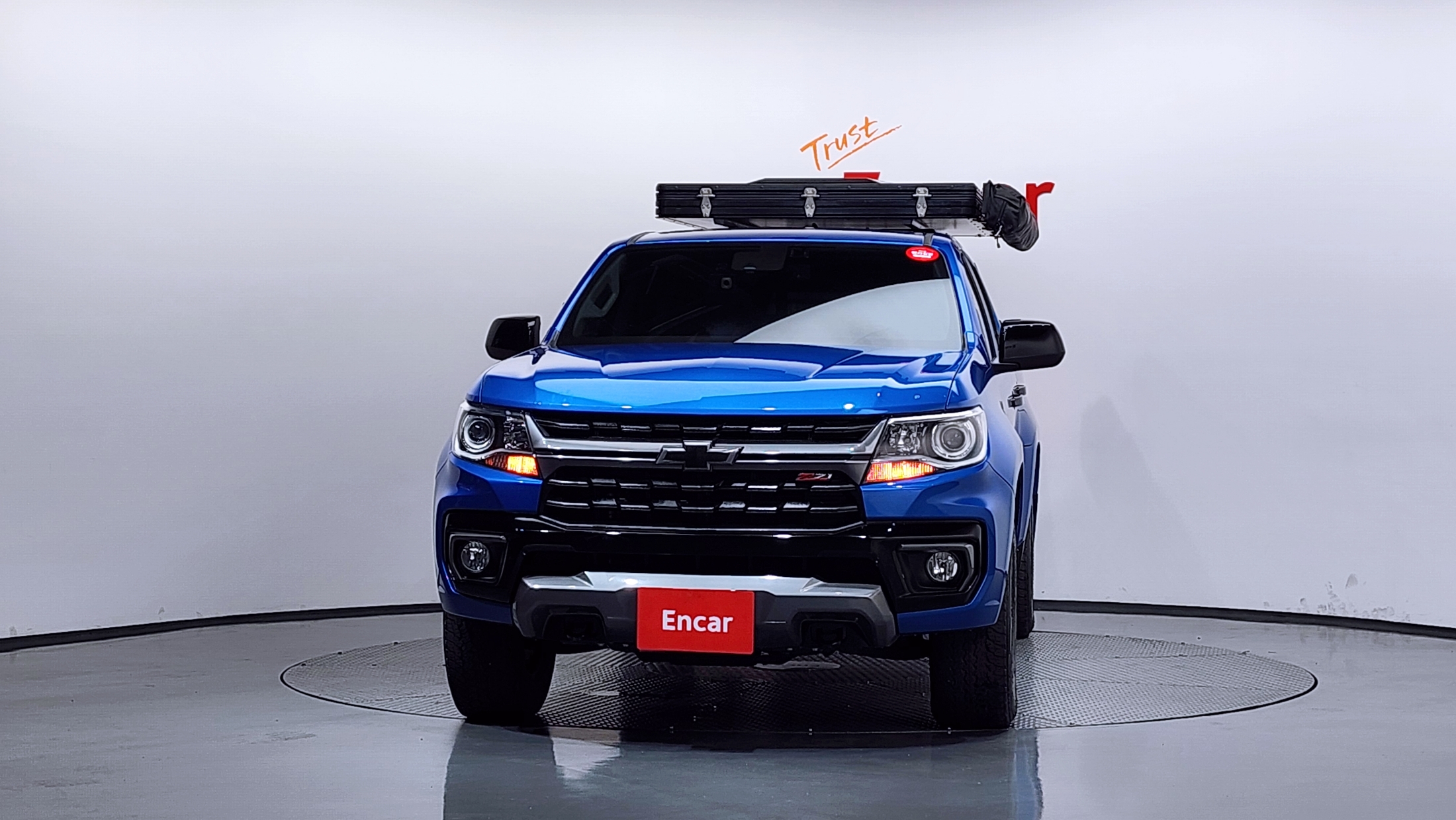 CHEVROLET COLORADO photo 3