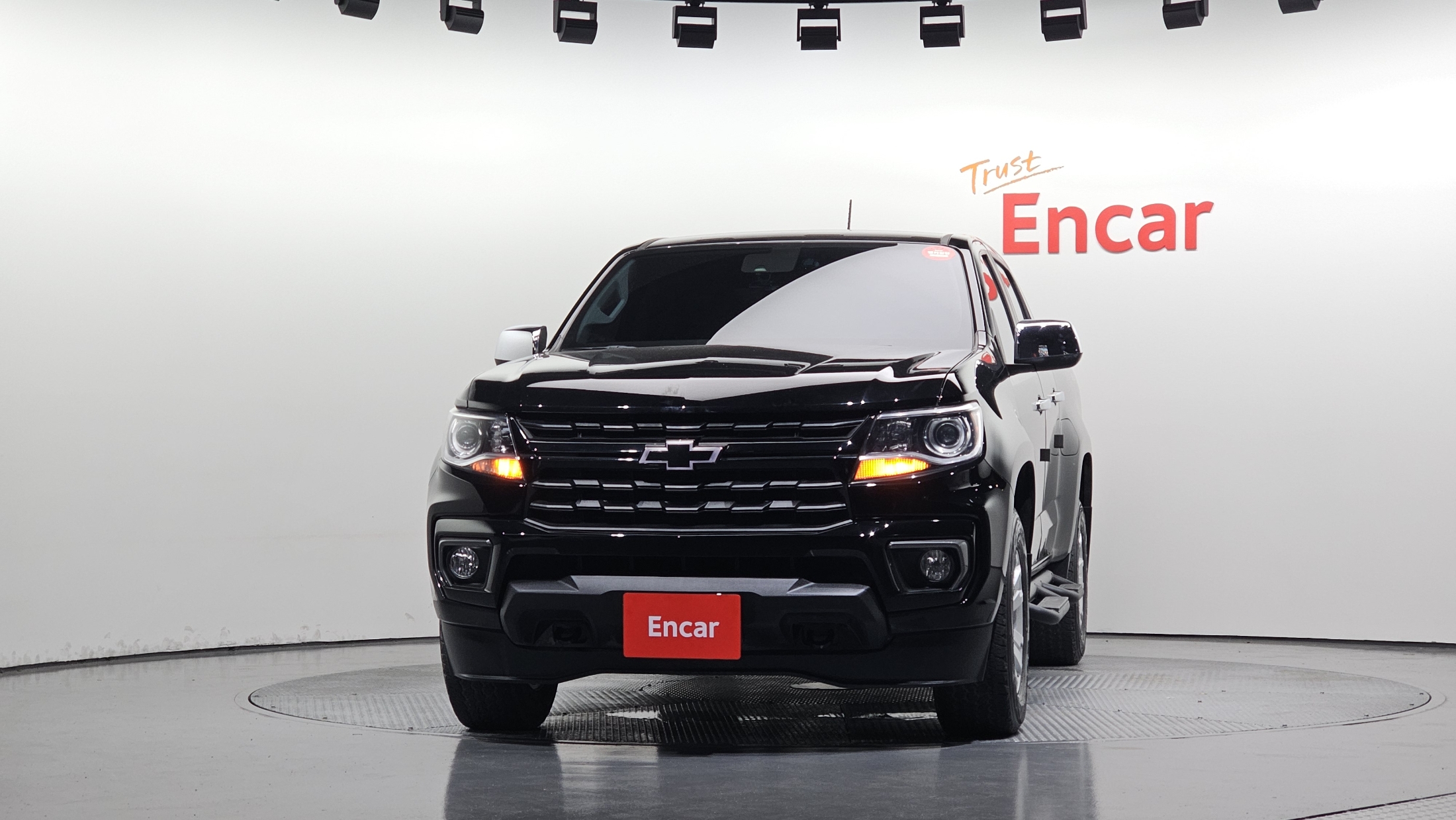 CHEVROLET COLORADO photo 3