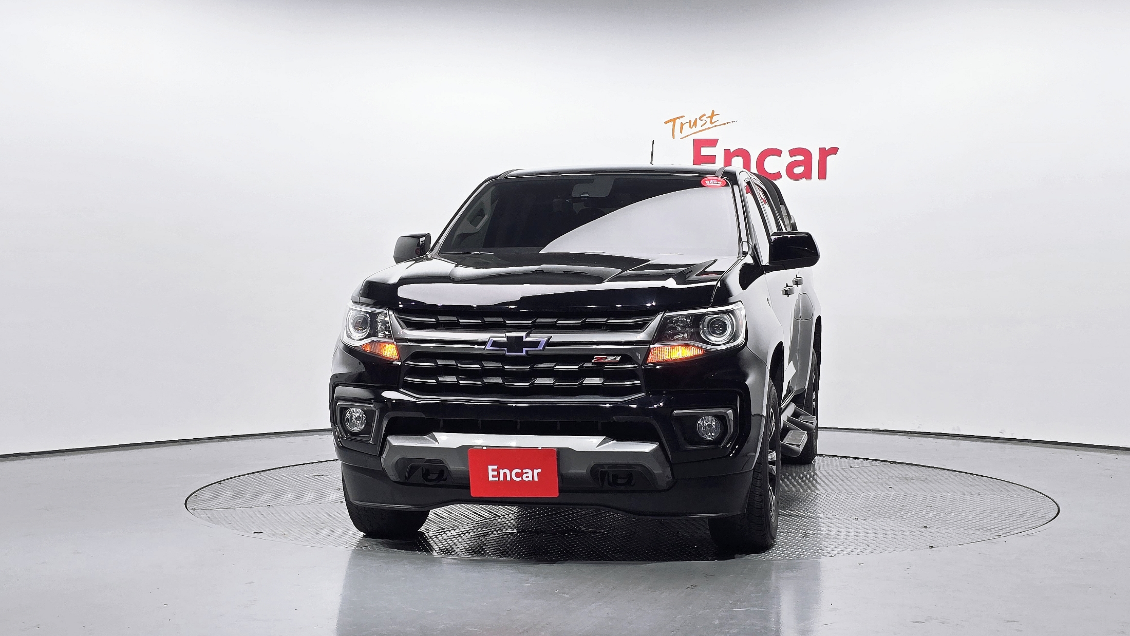 CHEVROLET COLORADO photo 3