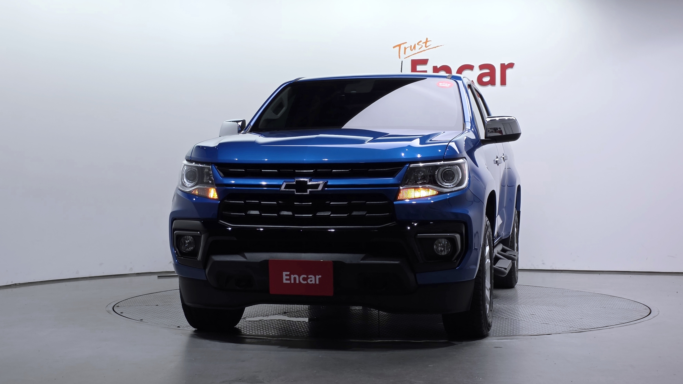CHEVROLET COLORADO photo 3