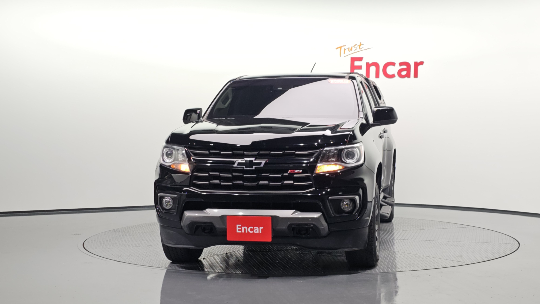 CHEVROLET COLORADO photo 3