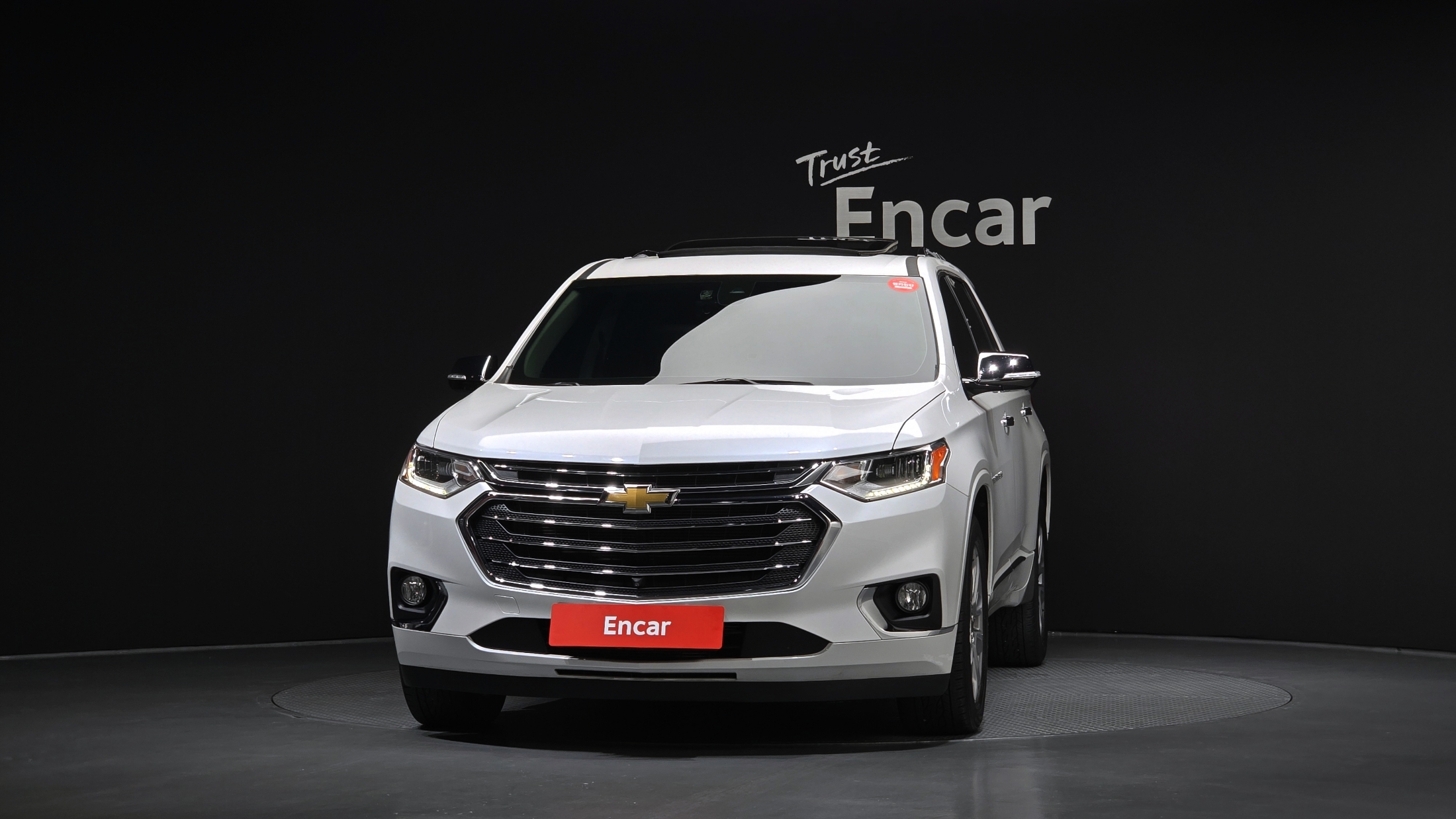 CHEVROLET TRAVERSE photo 3