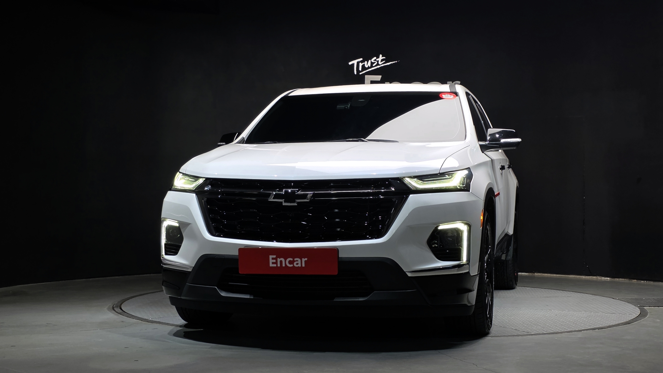 CHEVROLET TRAVERSE photo 3
