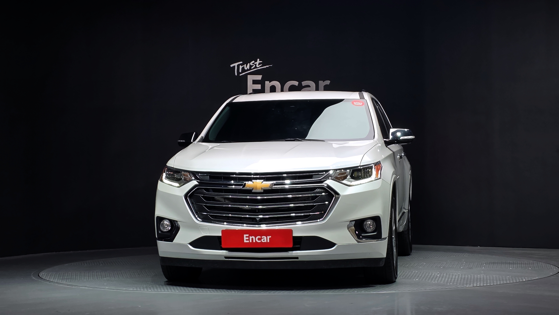 CHEVROLET TRAVERSE photo 3